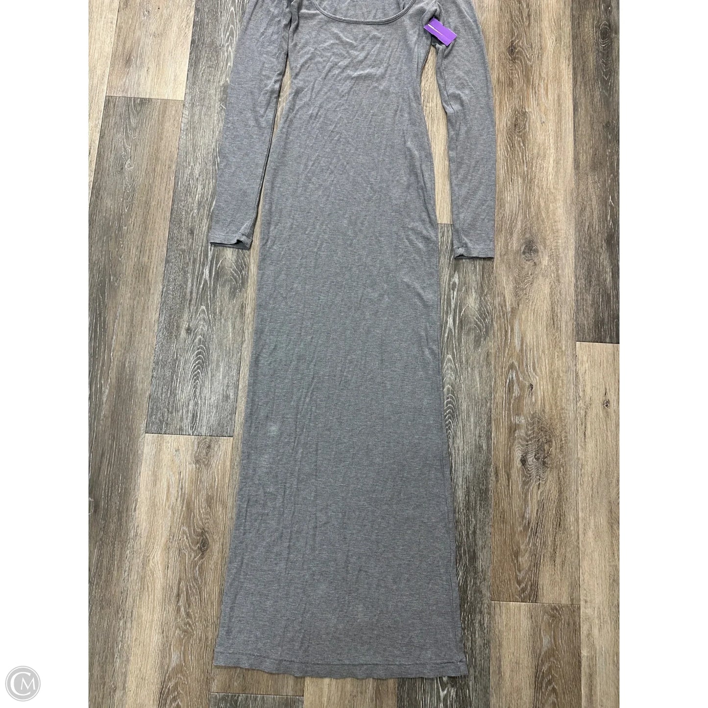 Dress Casual Maxi By Skims In Grey, Size: M