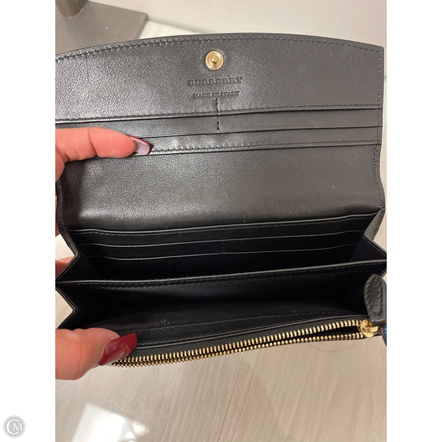 Wallet Luxury Designer By Burberry, Size: Medium