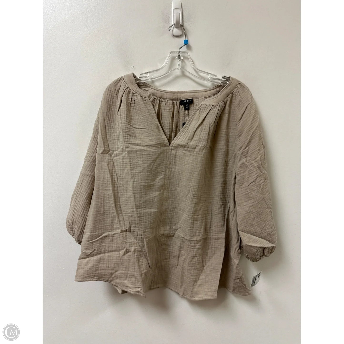Top Long Sleeve By Torrid In Tan, Size: Xl