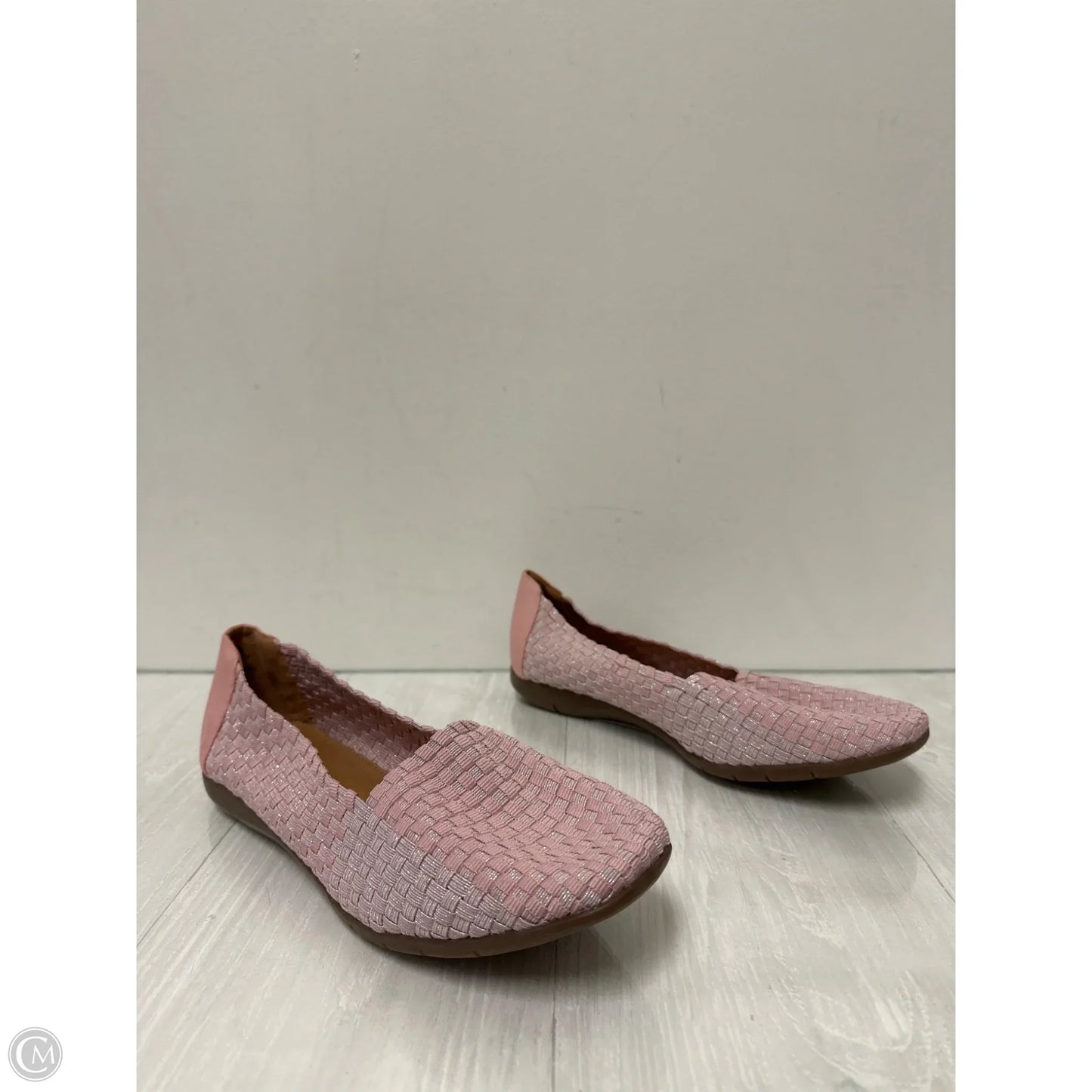 Shoes Flats By Comfy In Pink, Size: 12