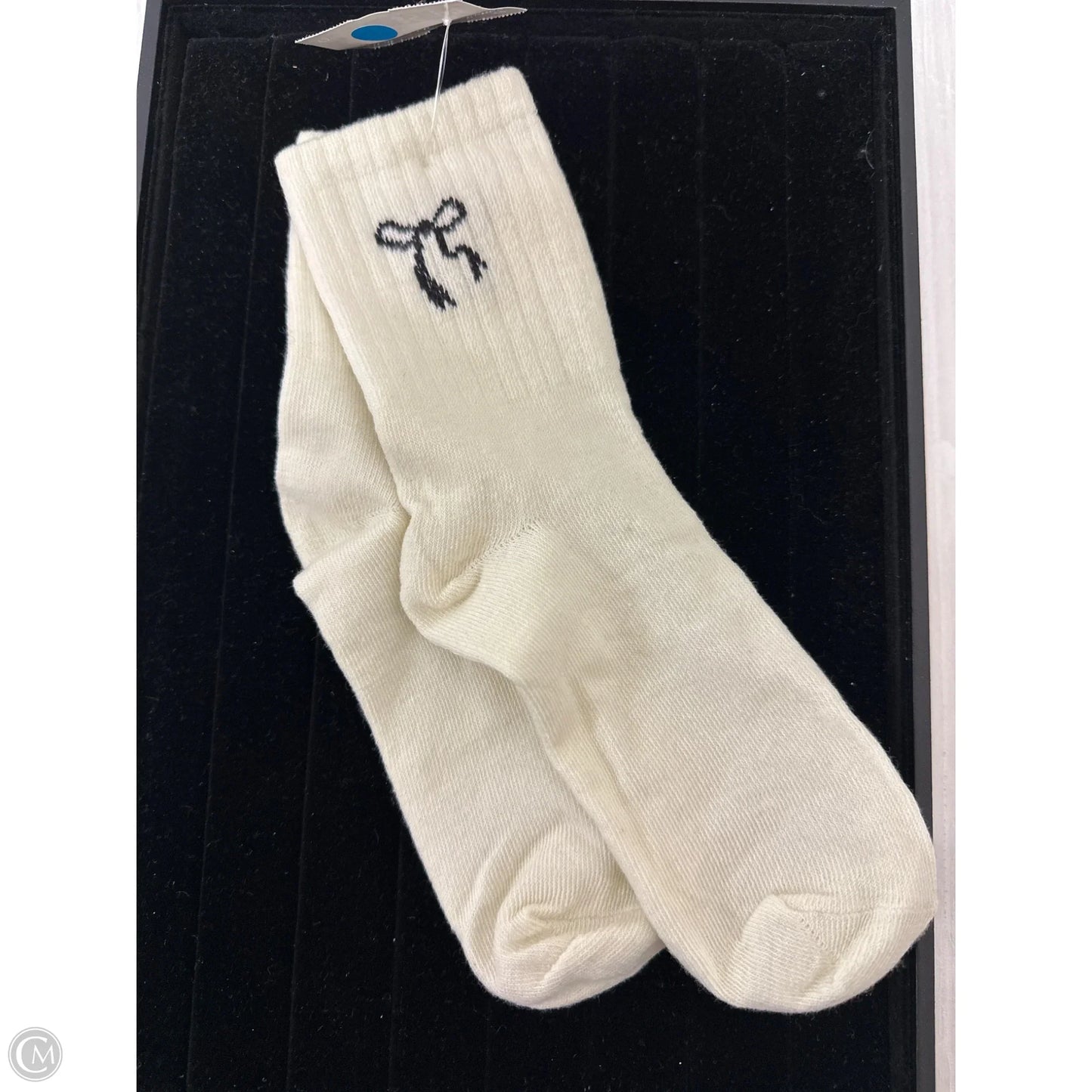 Socks By Clothes Mentor In Cream, Size: 0