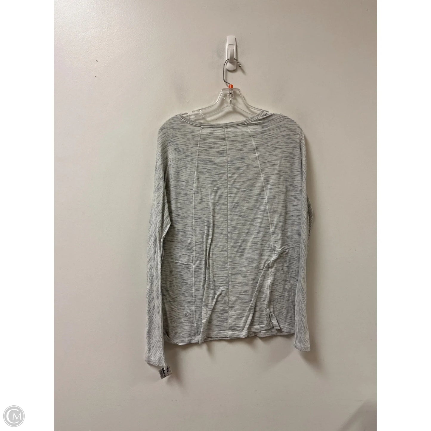 Athletic Top Long Sleeve Crewneck By Lululemon In Grey, Size: L