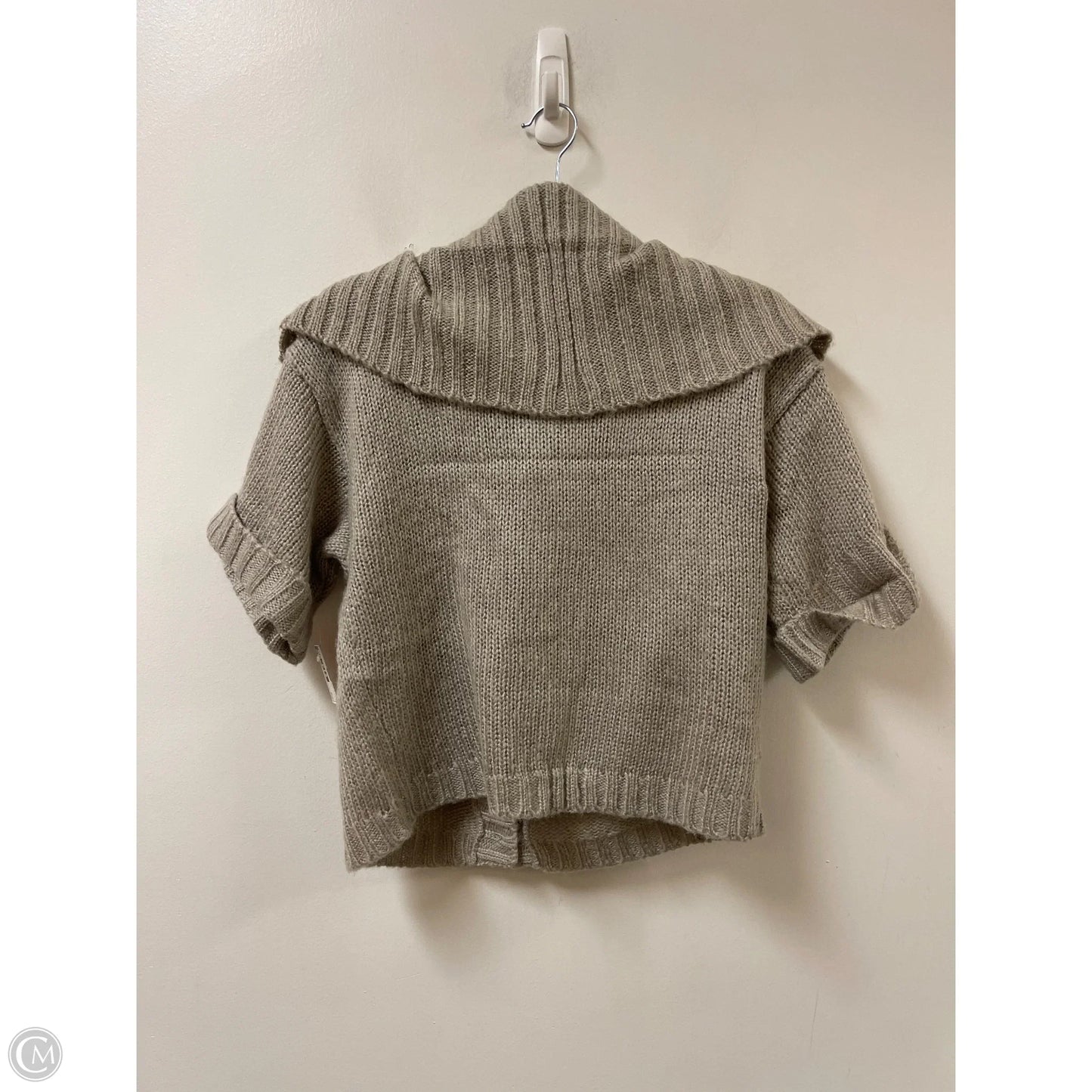 Cardigan By Clothes Mentor In Cream, Size: M