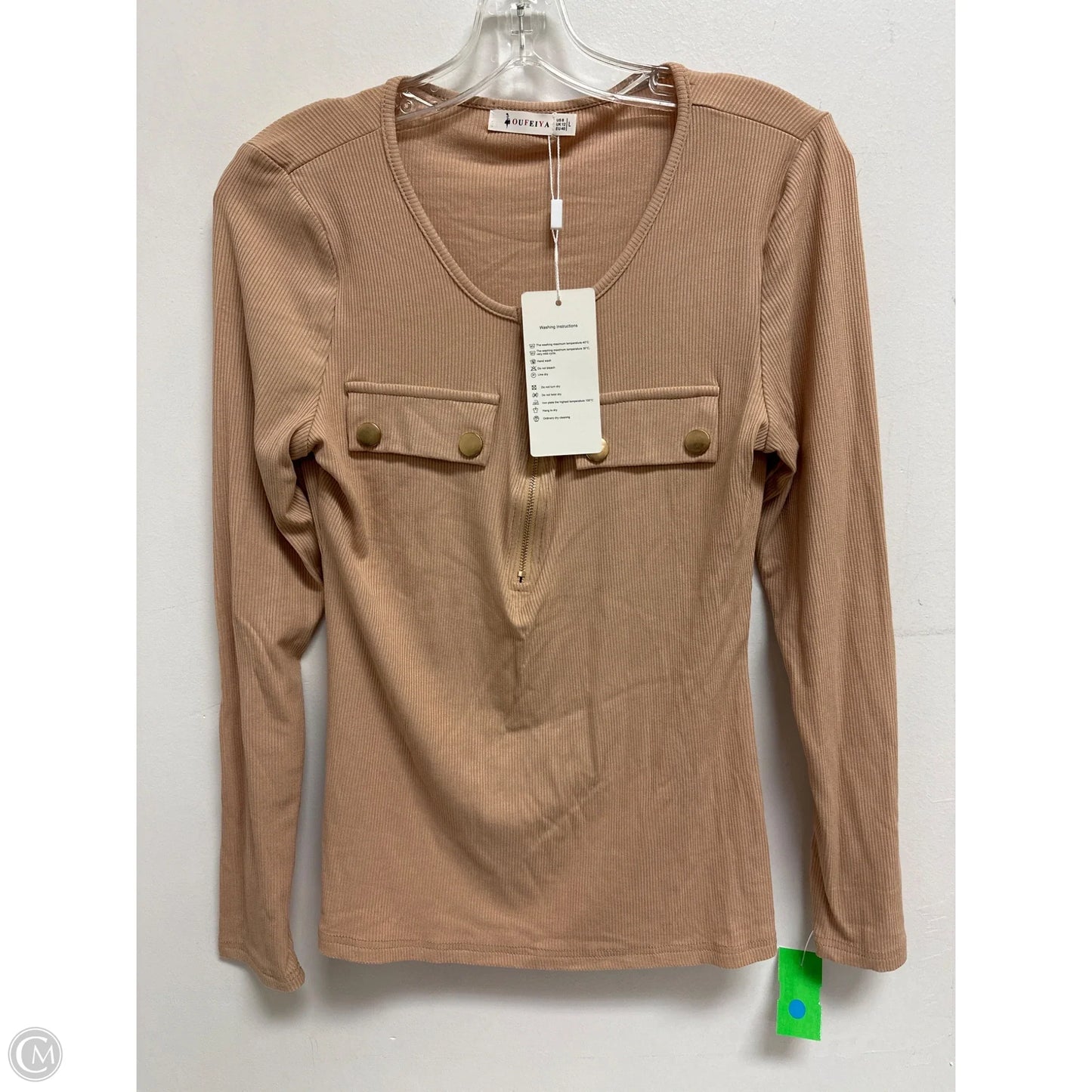 Top Long Sleeve By Clothes Mentor In Cream, Size: L