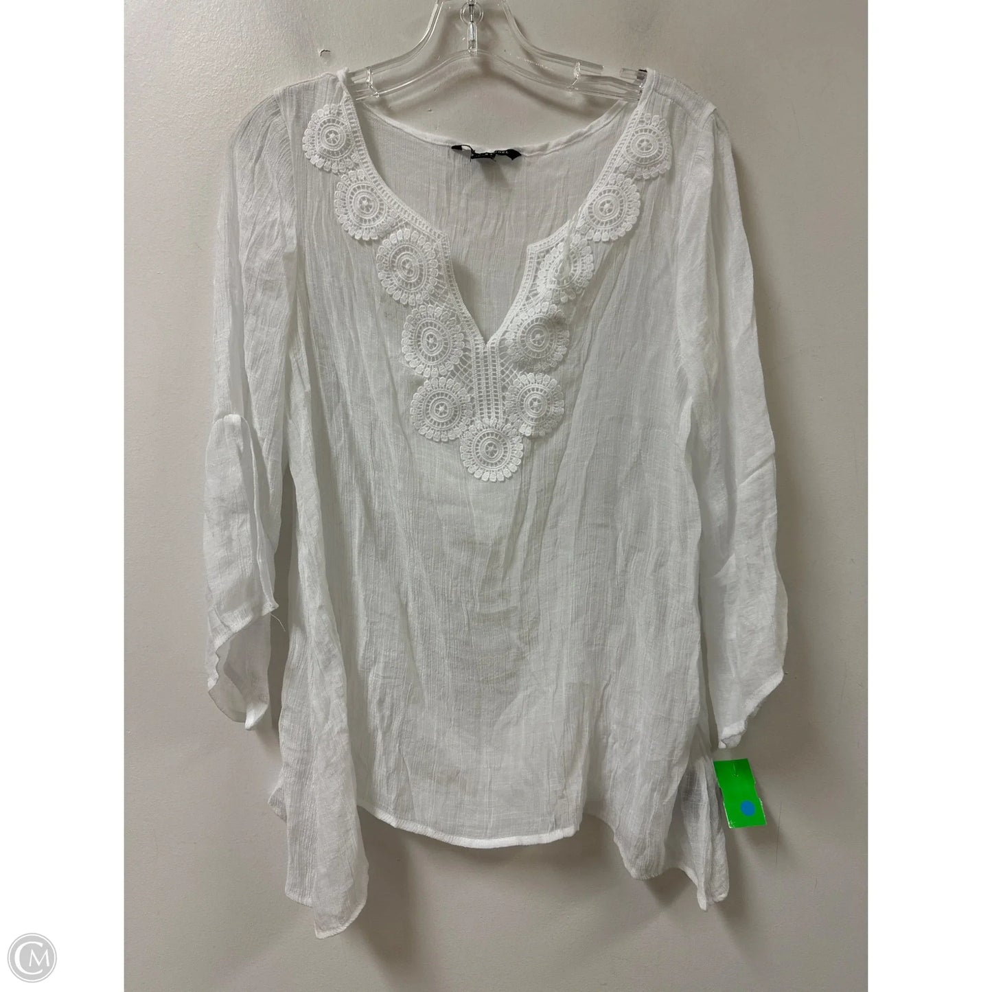 Top Long Sleeve By Zac And Rachel In White, Size: L