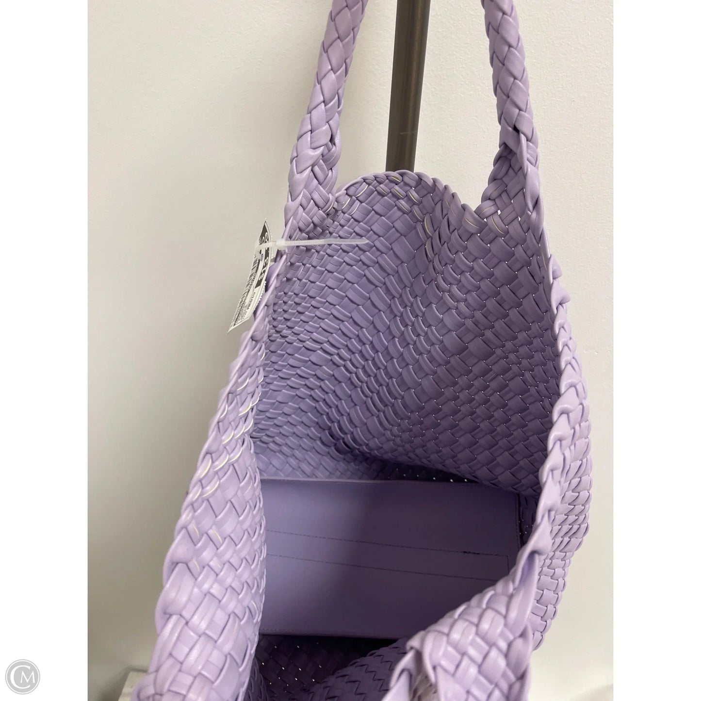 Handbag By Clothes Mentor, Size: Medium