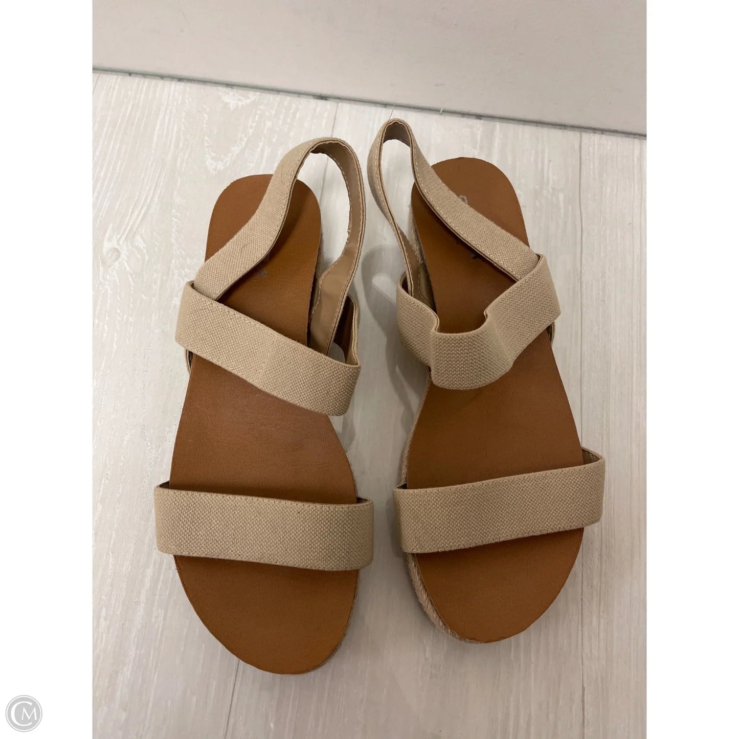 Sandals Heels Wedge By Soda In White, Size: 10