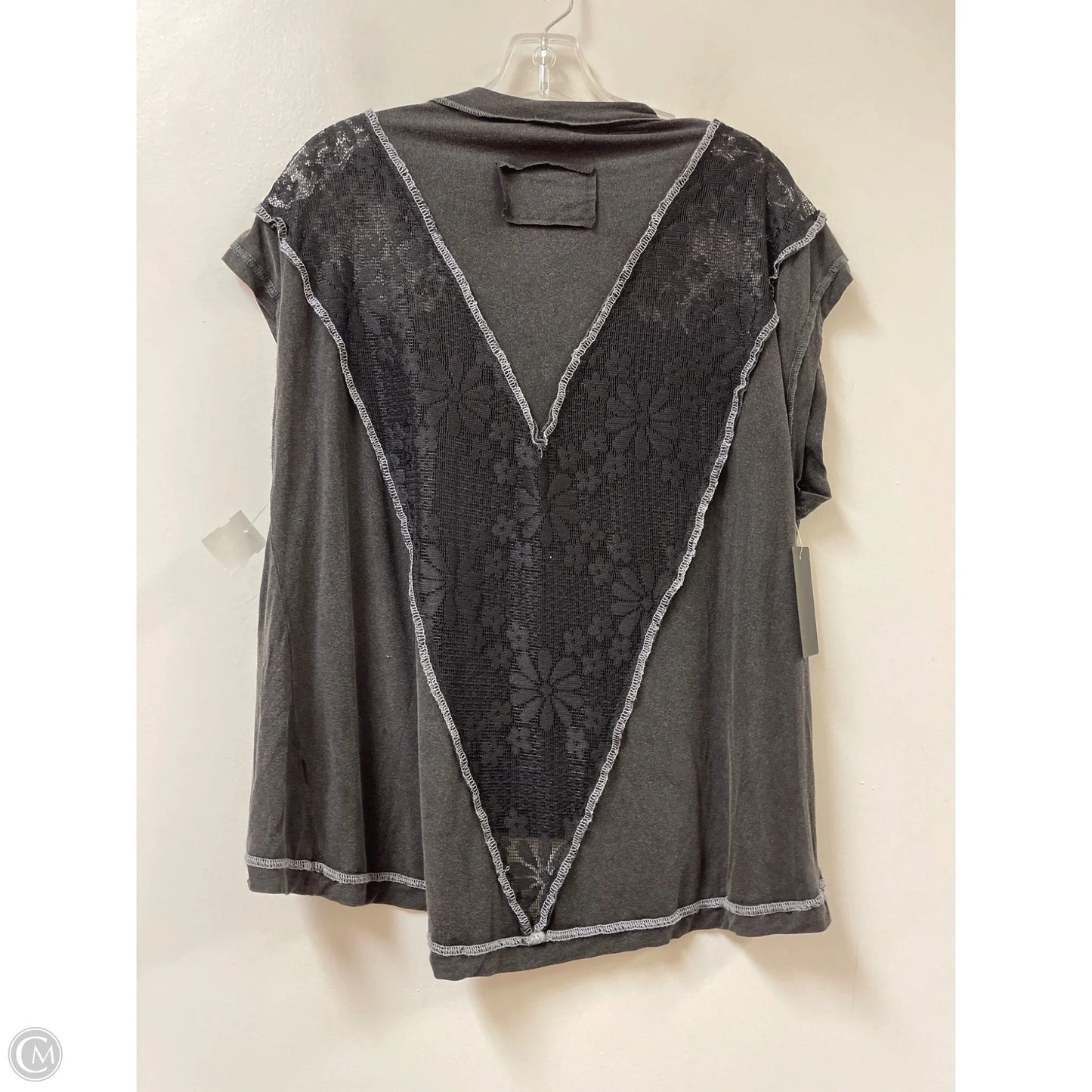 Top Short Sleeve By Pol In Black, Size: S