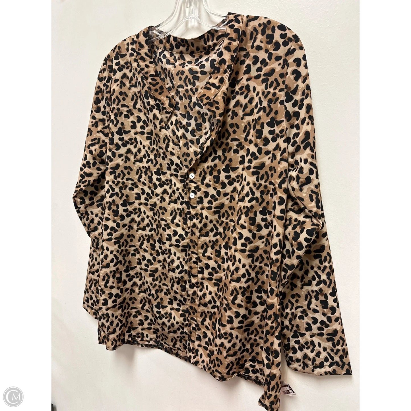 Blouse Long Sleeve By Clothes Mentor In Animal Print, Size: L