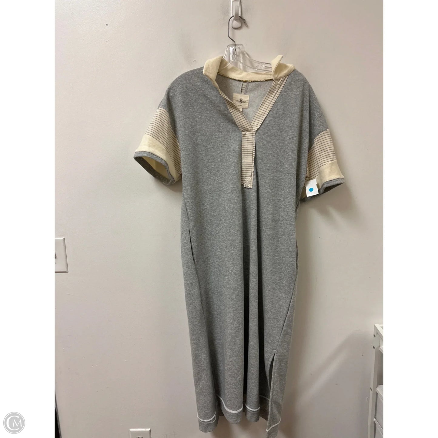 Dress Casual Midi By Umgee In Cream & Grey, Size: S