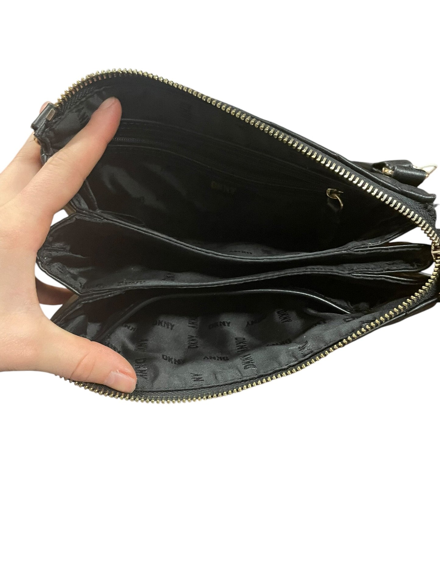 Crossbody By Dkny Size: Small