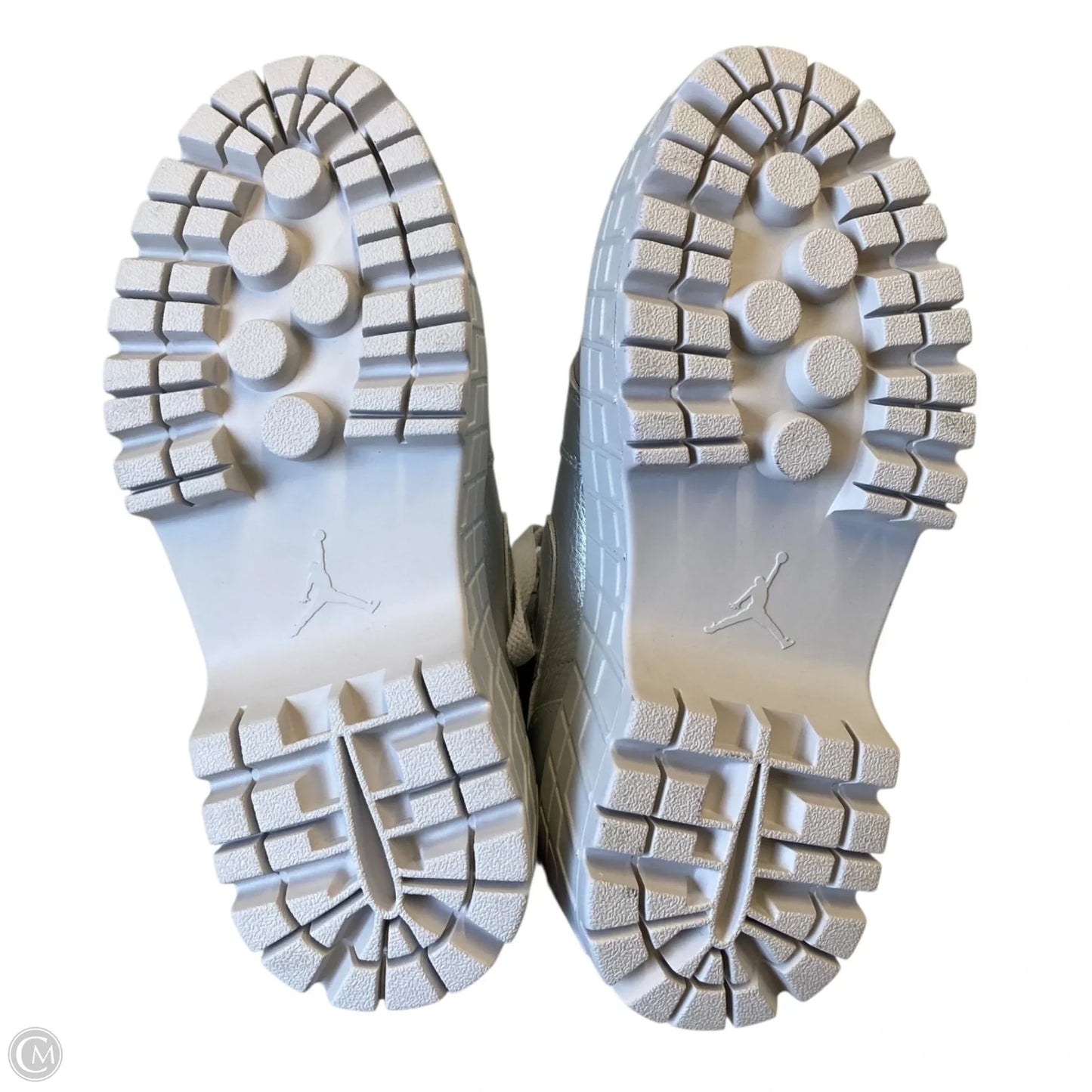 Boots Ankle Heels By Nike In Silver, Size: 6.5