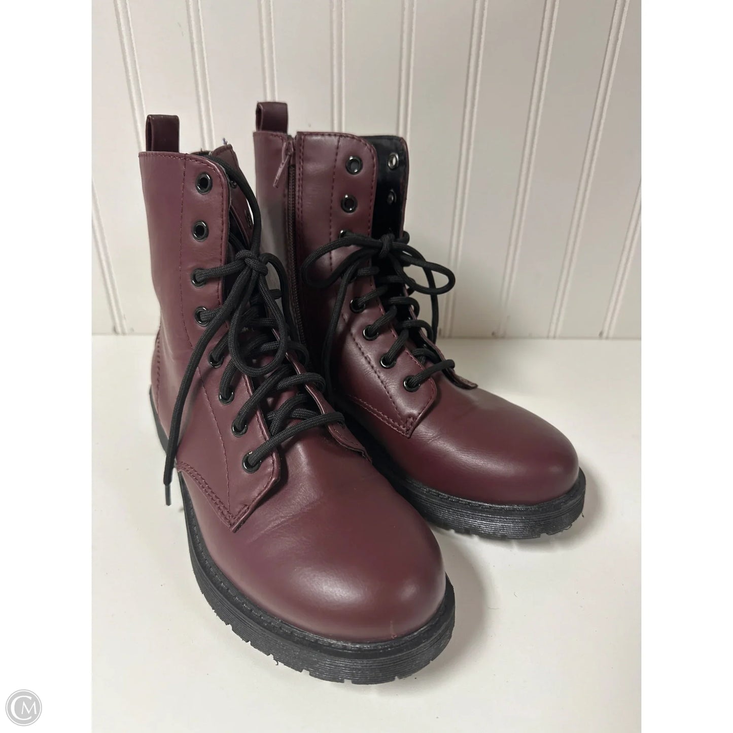 Boots Combat By Time And Tru In Maroon, Size: 7.5