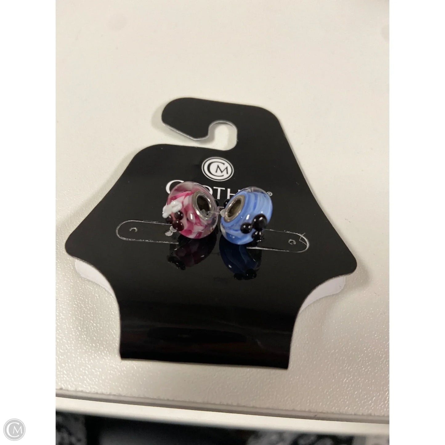 Bracelet Charm By Clothes Mentor, Size: 02 Piece Set