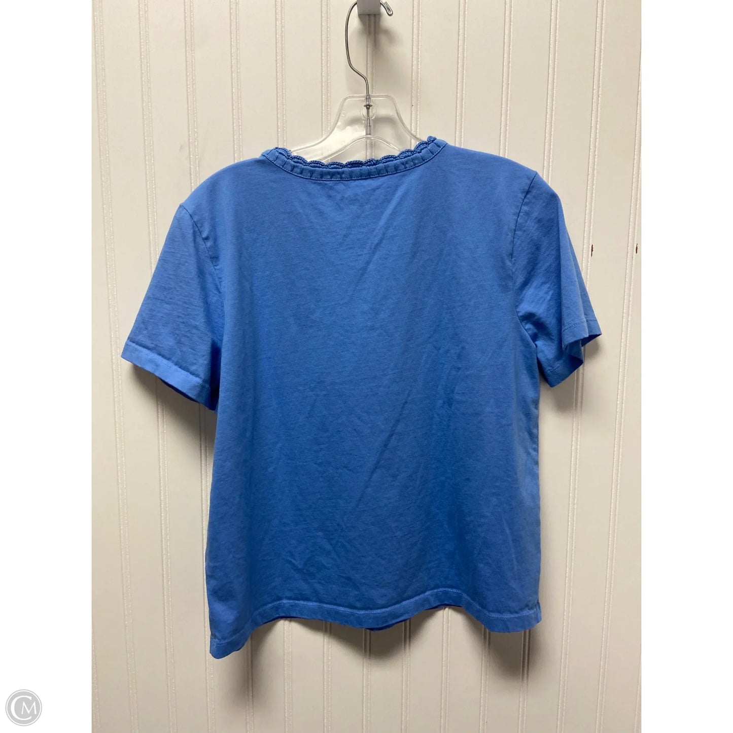 Top Short Sleeve Designer By Lilly Pulitzer In Blue, Size: M