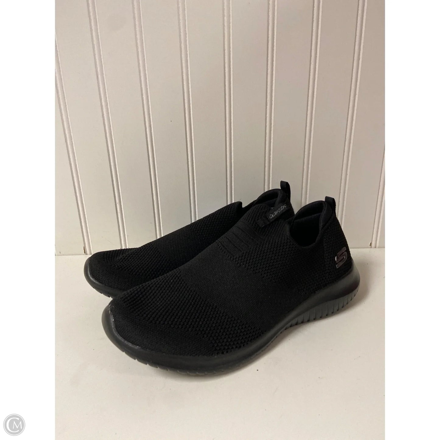 Shoes Athletic By Skechers In Black, Size: 8