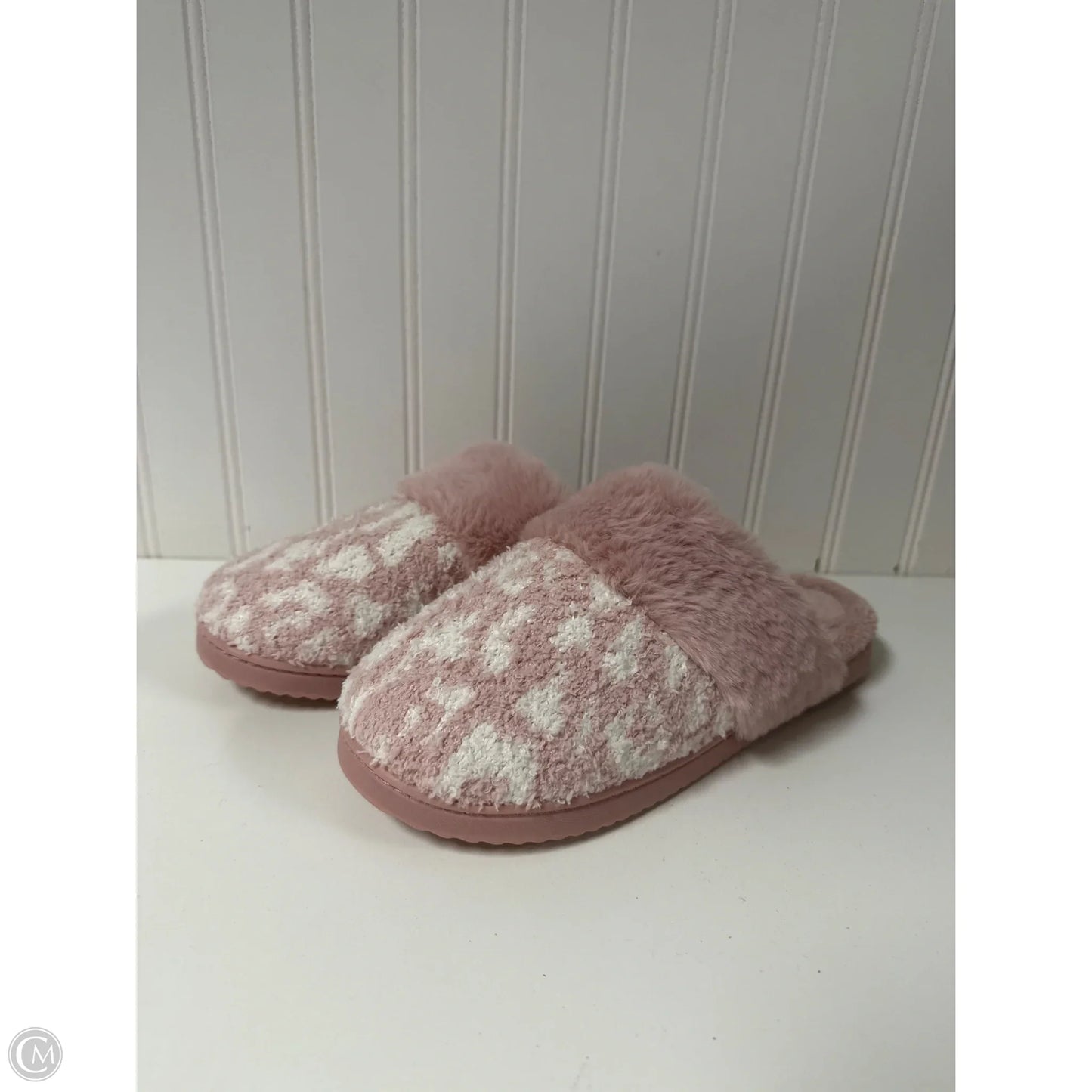 Slippers By Clothes Mentor In Pink, Size: 7