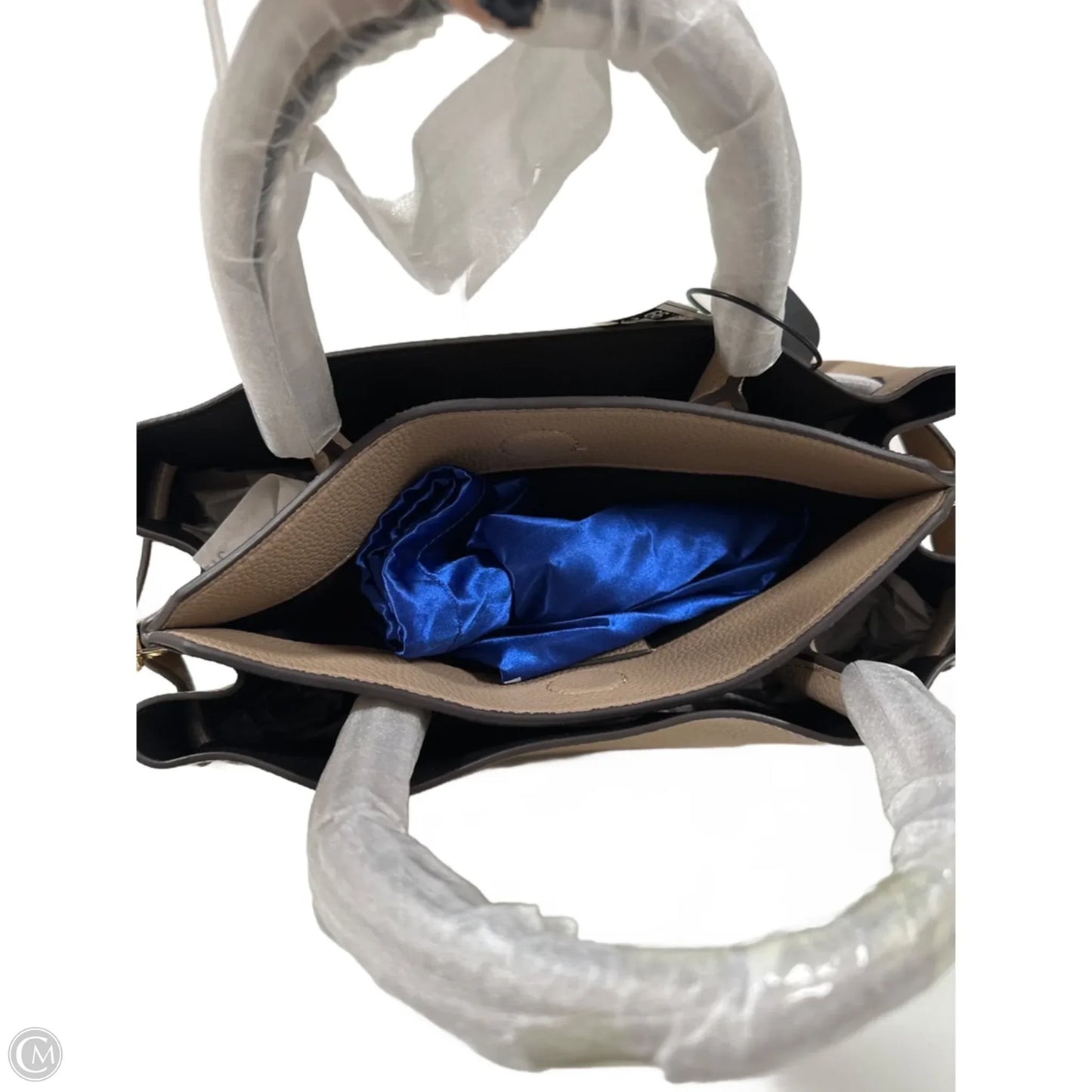 Handbag By Clothes Mentor, Size: Medium