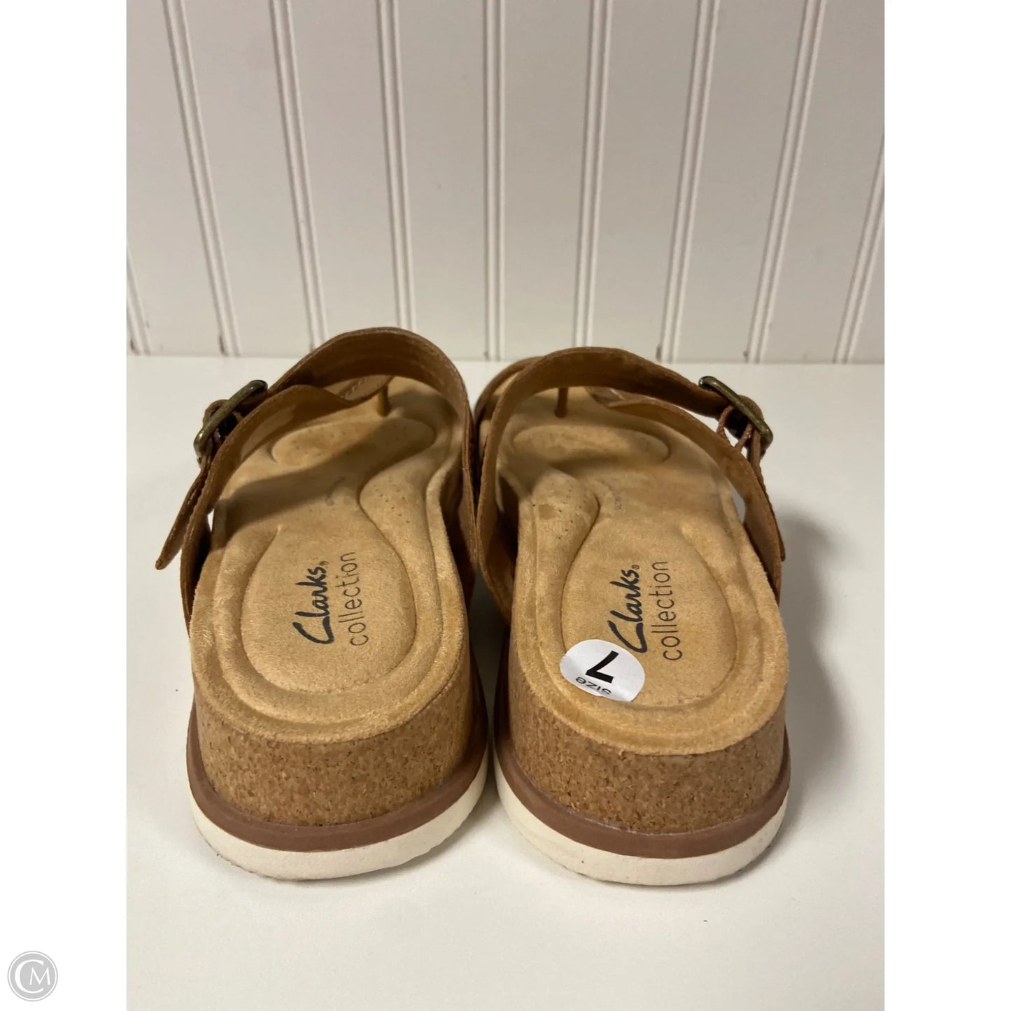 Sandals Flats By Clarks In Tan, Size: 7