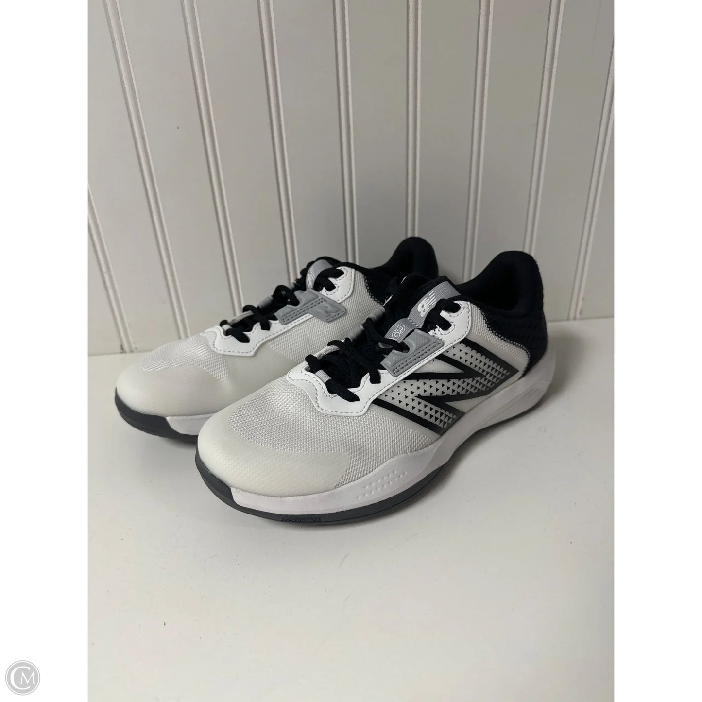 Shoes Athletic By New Balance In White, Size: 6.5