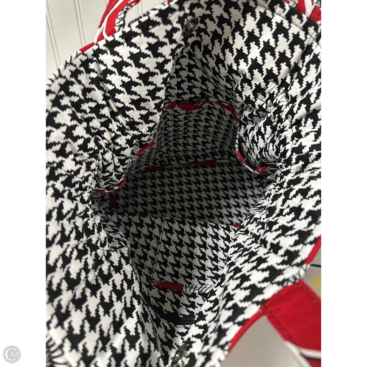 Handbag By Vera Bradley, Size: Large