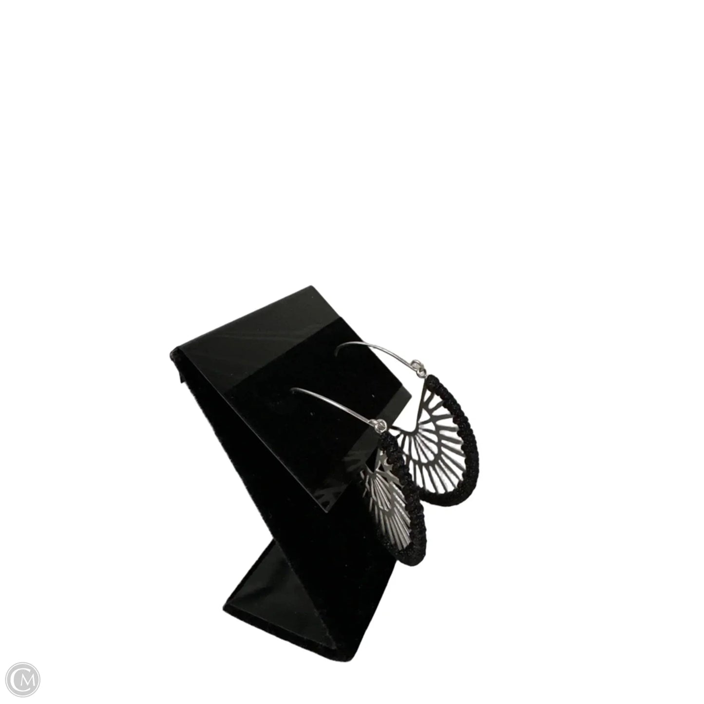 Earrings Hoop By Clothes Mentor, Size: 1