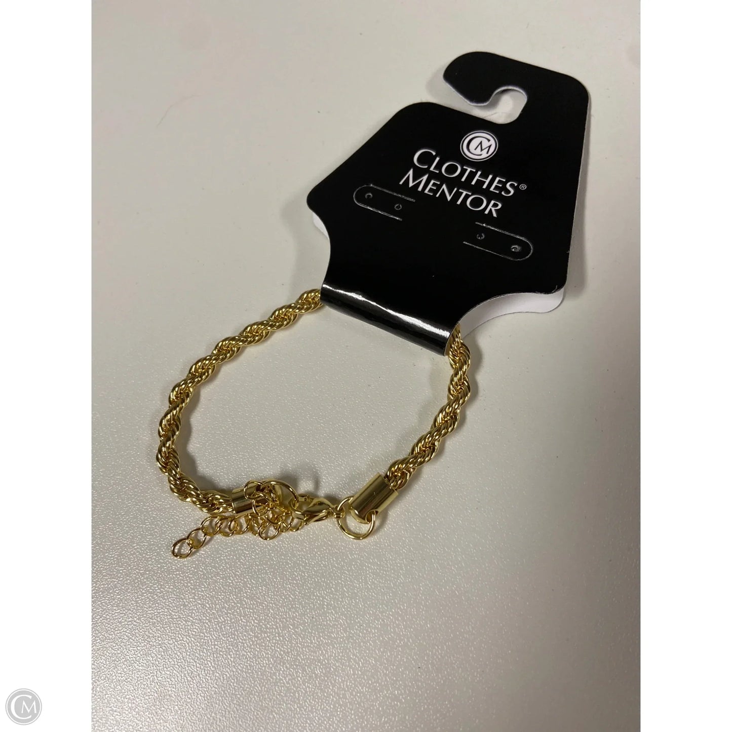 Bracelet Chain By Clothes Mentor, Size: 1