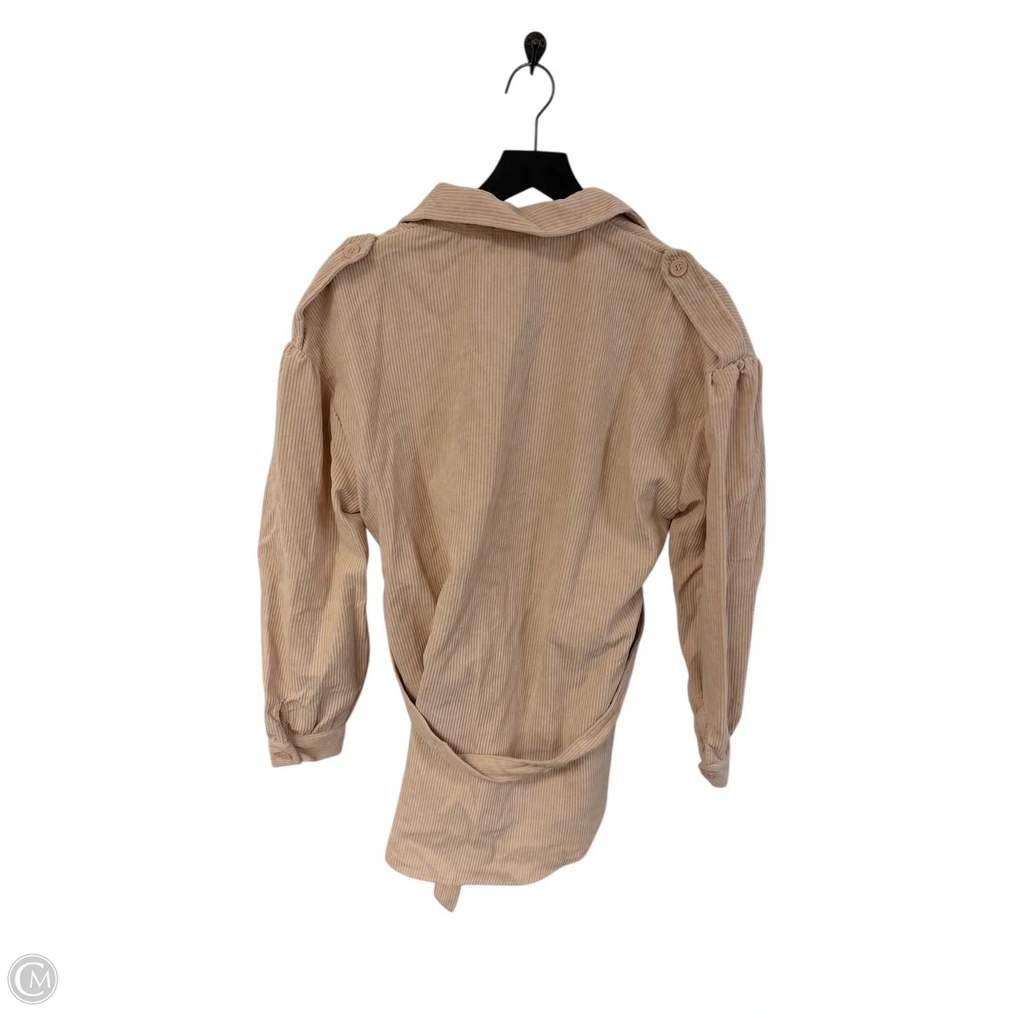 Dress Casual Short By Clothes Mentor In Tan, Size: M