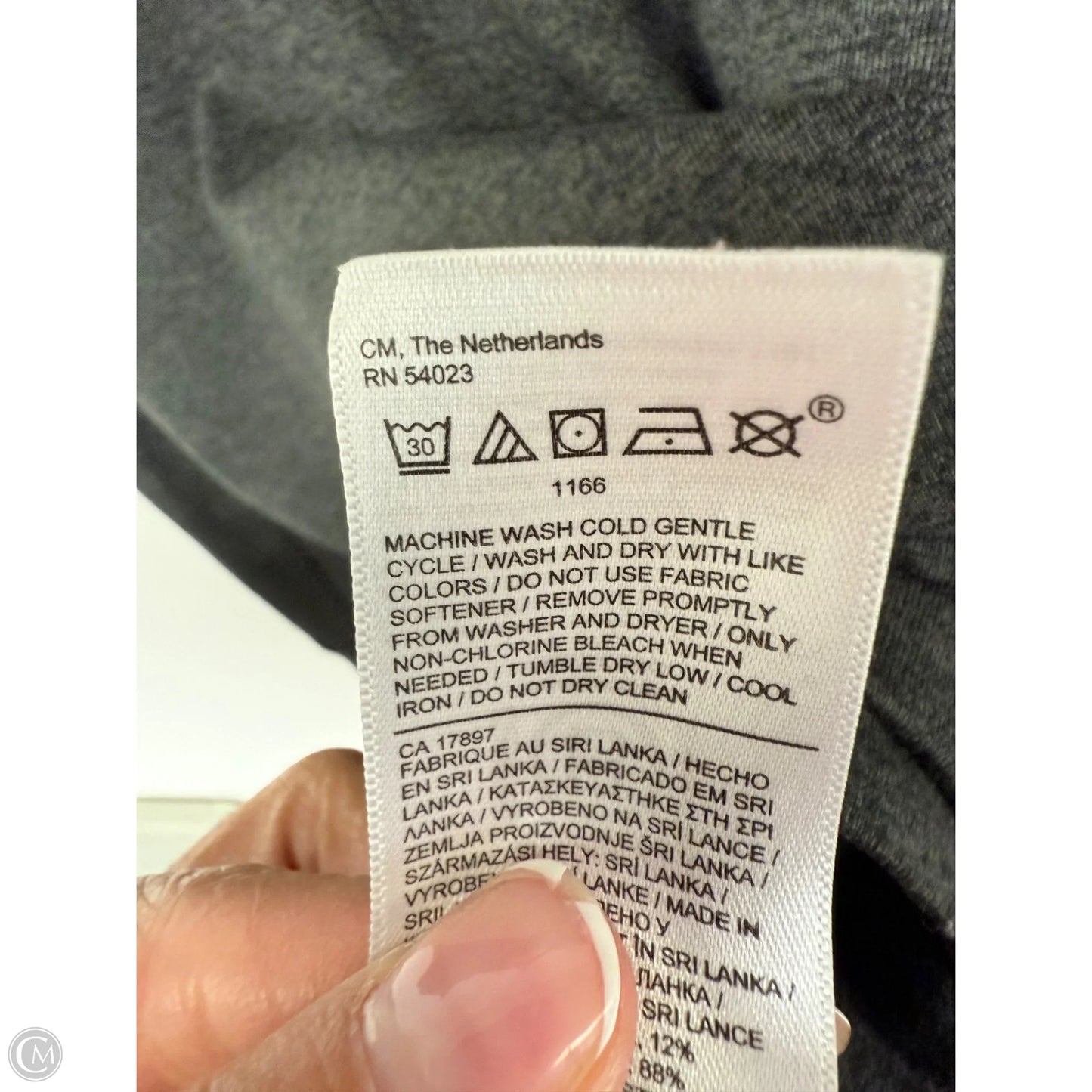 Athletic Top Short Sleeve By Athleta In Grey, Size: L