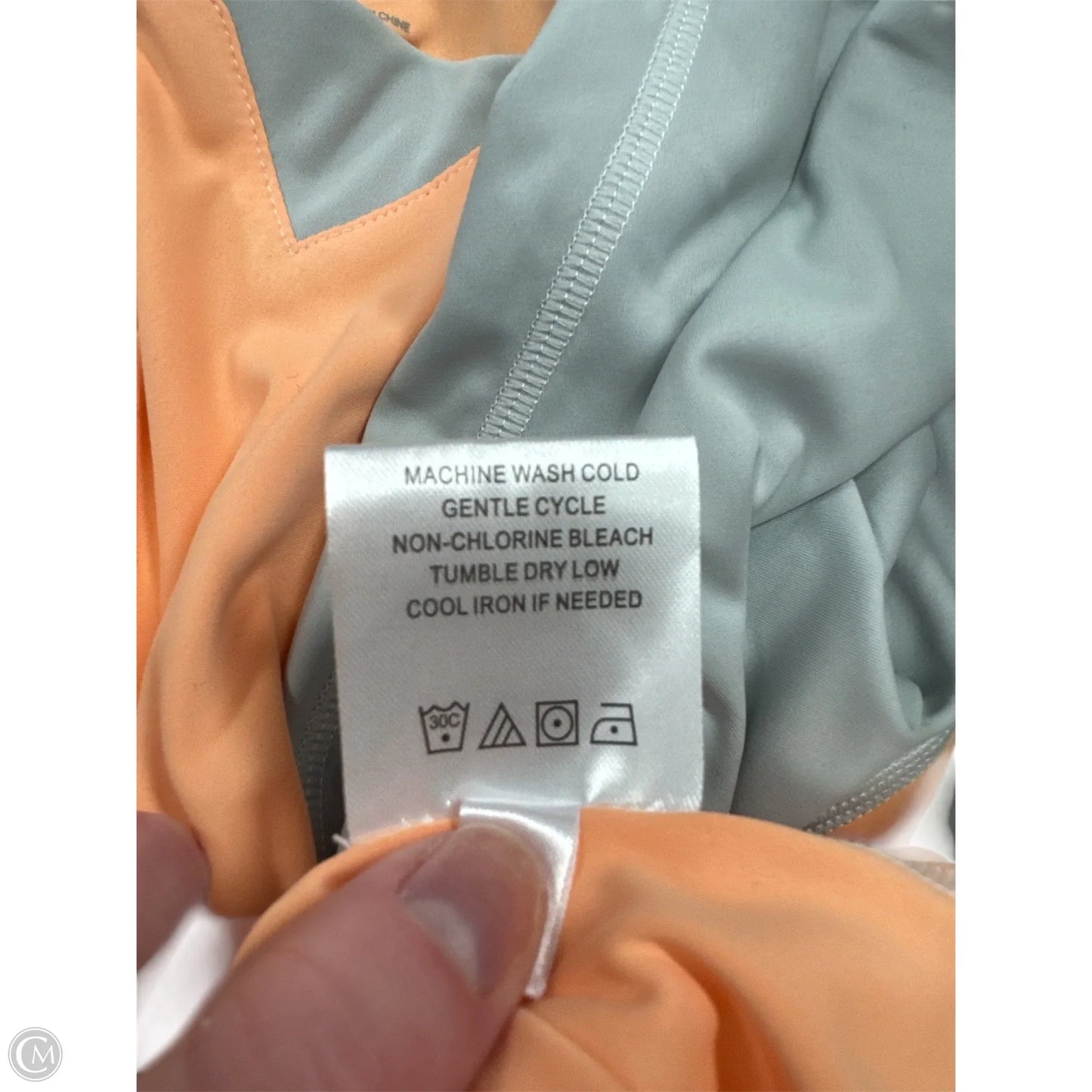 Athletic Top Long Sleeve Crewneck By Clothes Mentor In Orange, Size: S