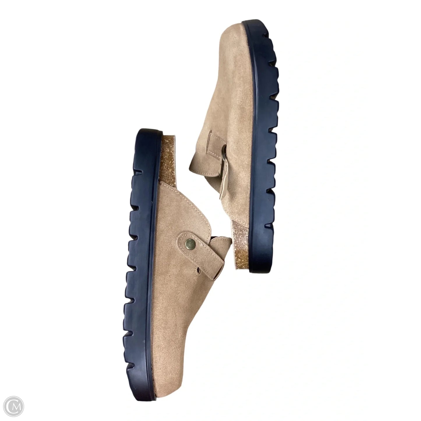 Shoes Flats By Cmc In Brown, Size: 11