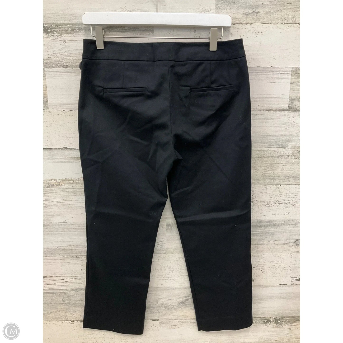 Capris By Clothes Mentor In Black, Size: 4