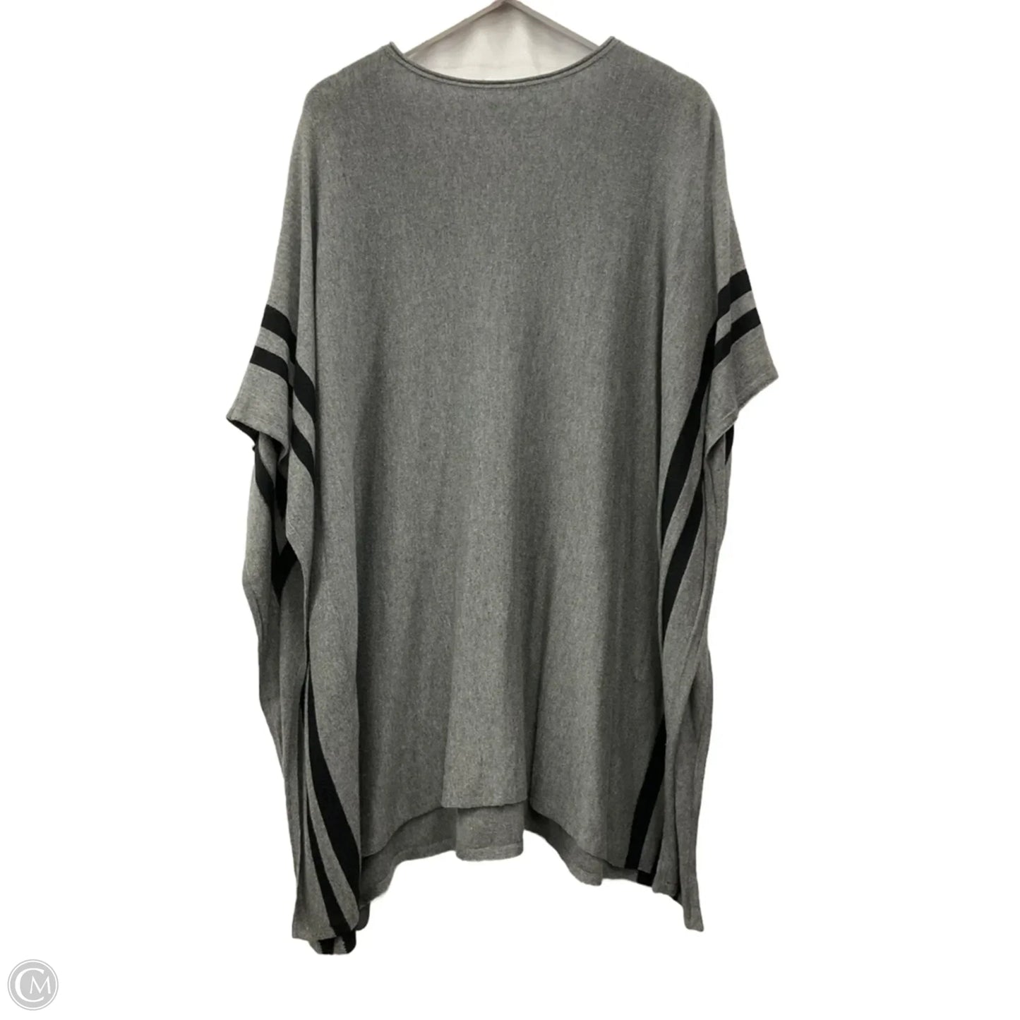 Poncho By Chicos In Grey, Size: L