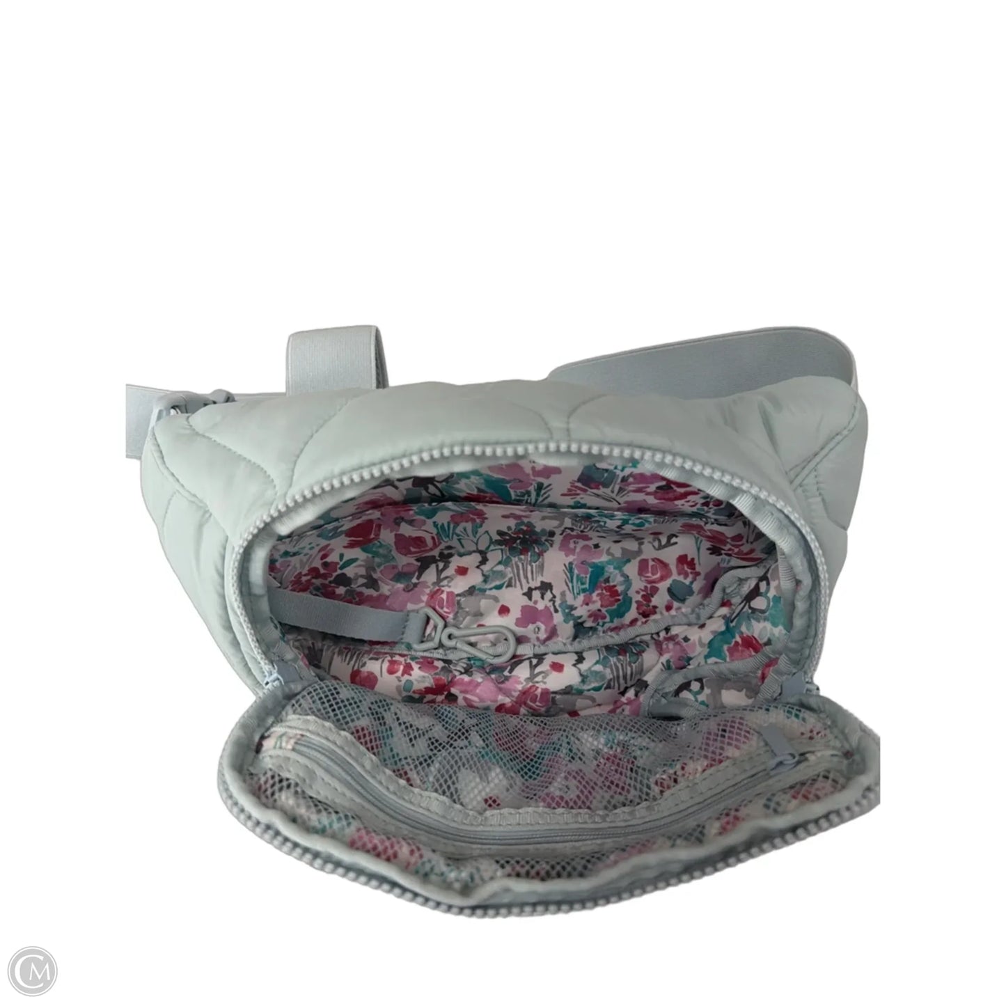 Belt Bag By Vera Bradley, Size: Large