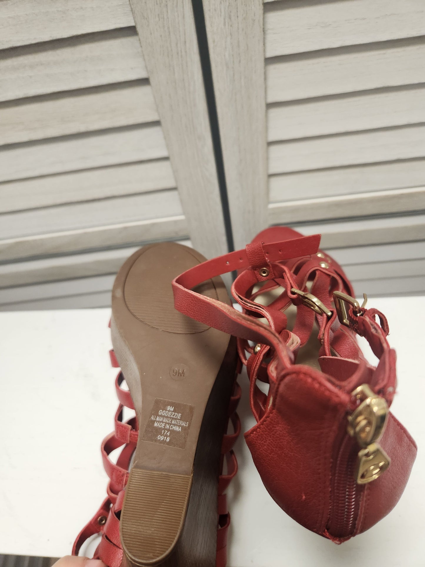 Sandals Heels Wedge By Guess Size: 9