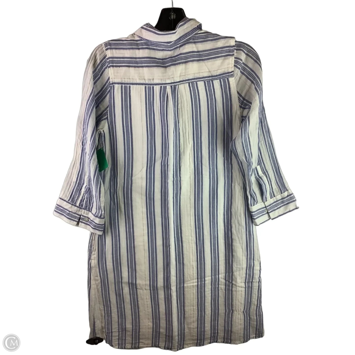 Dress Casual Short By Clothes Mentor In Striped Pattern, Size: S