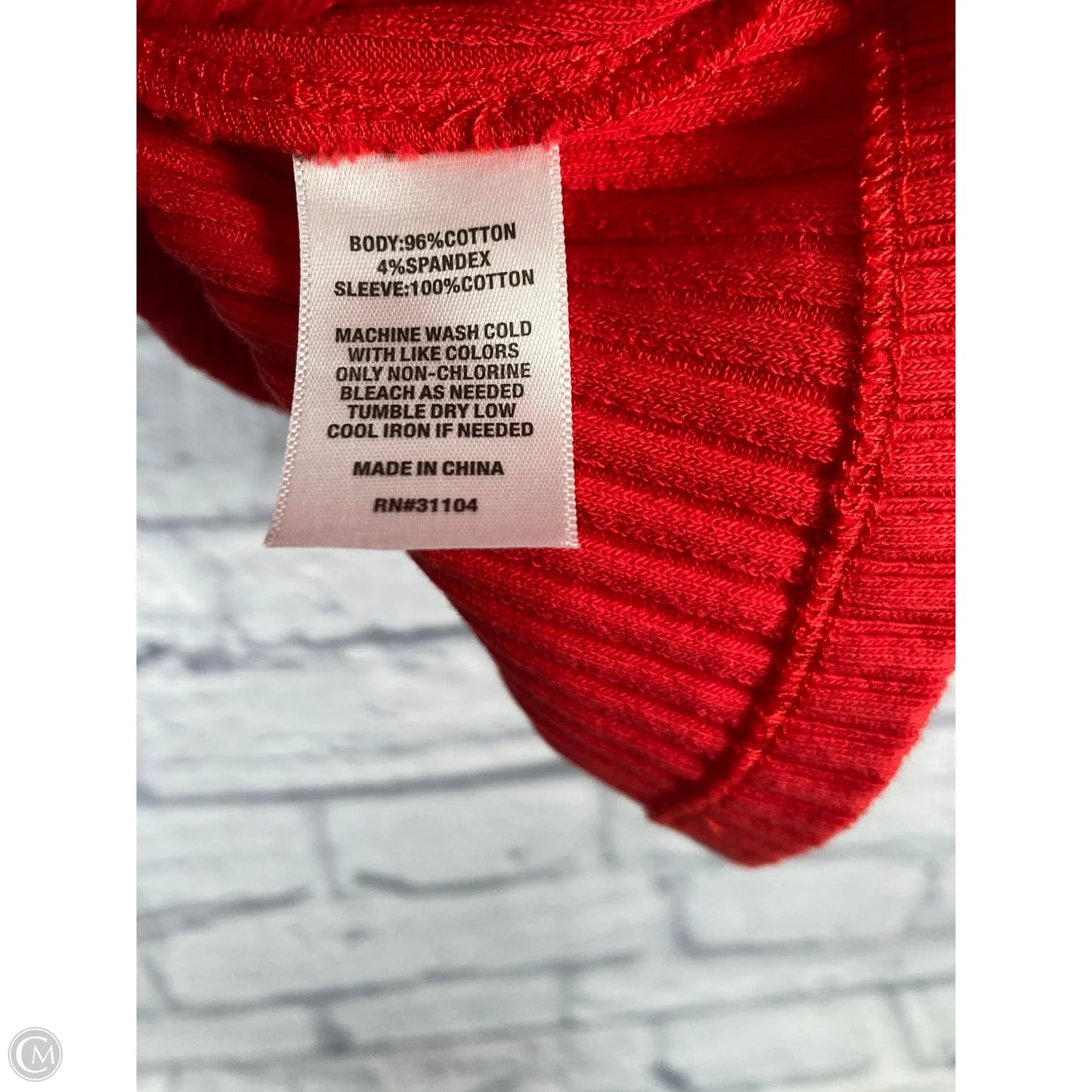 Top Short Sleeve By Crown And Ivy In Red, Size: L