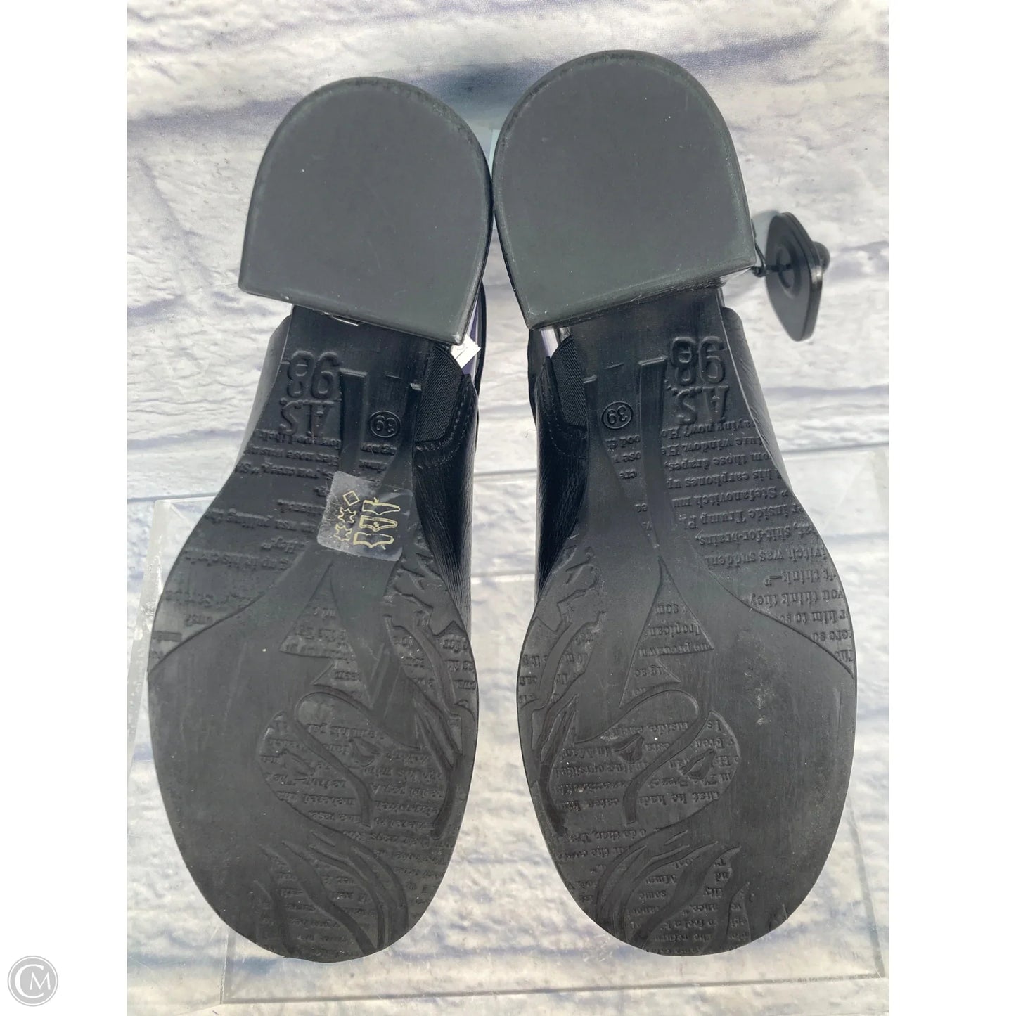 Shoes Heels Block By Clothes Mentor In Black, Size: 8.5