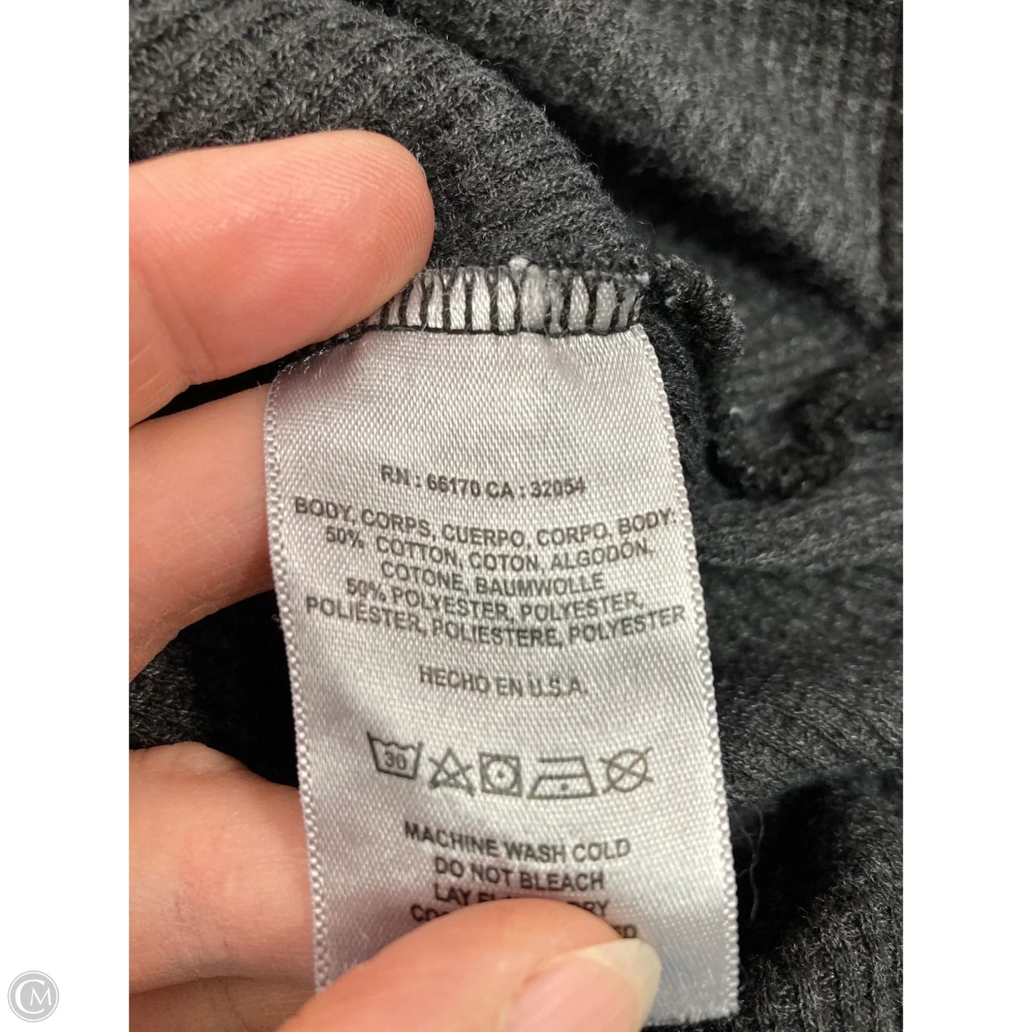 Top Long Sleeve By T.la In Grey, Size: M