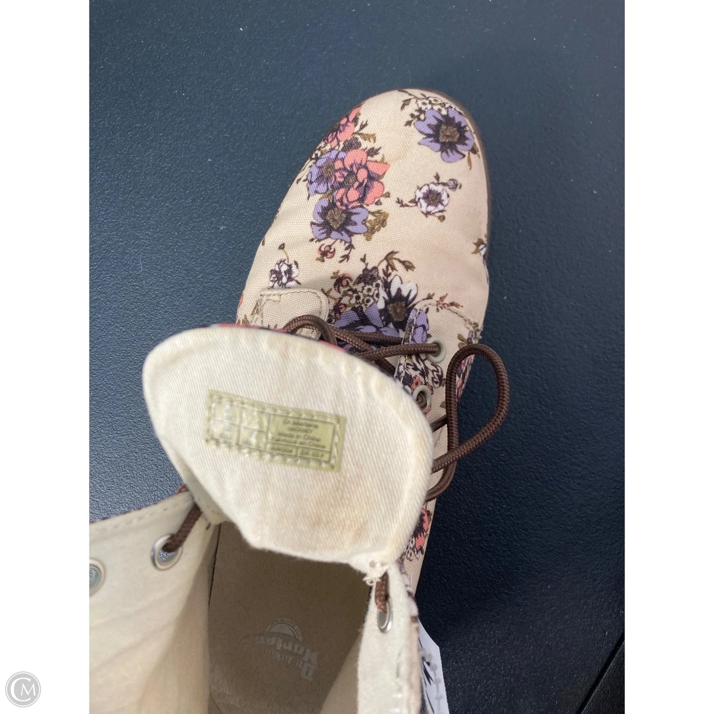 Boots Ankle Flats By Dr Martens In Floral Print, Size: 10