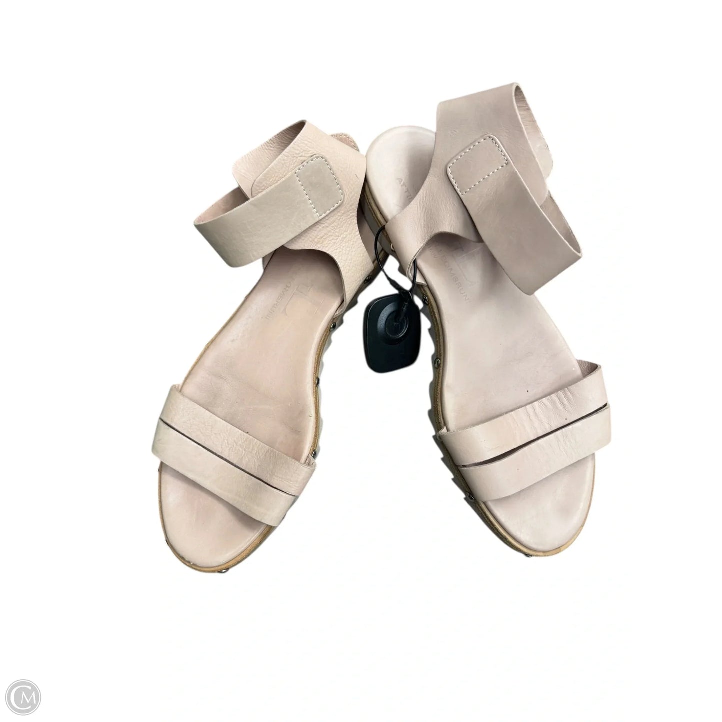 Sandals Flats By Agl In Beige, Size: 8.5