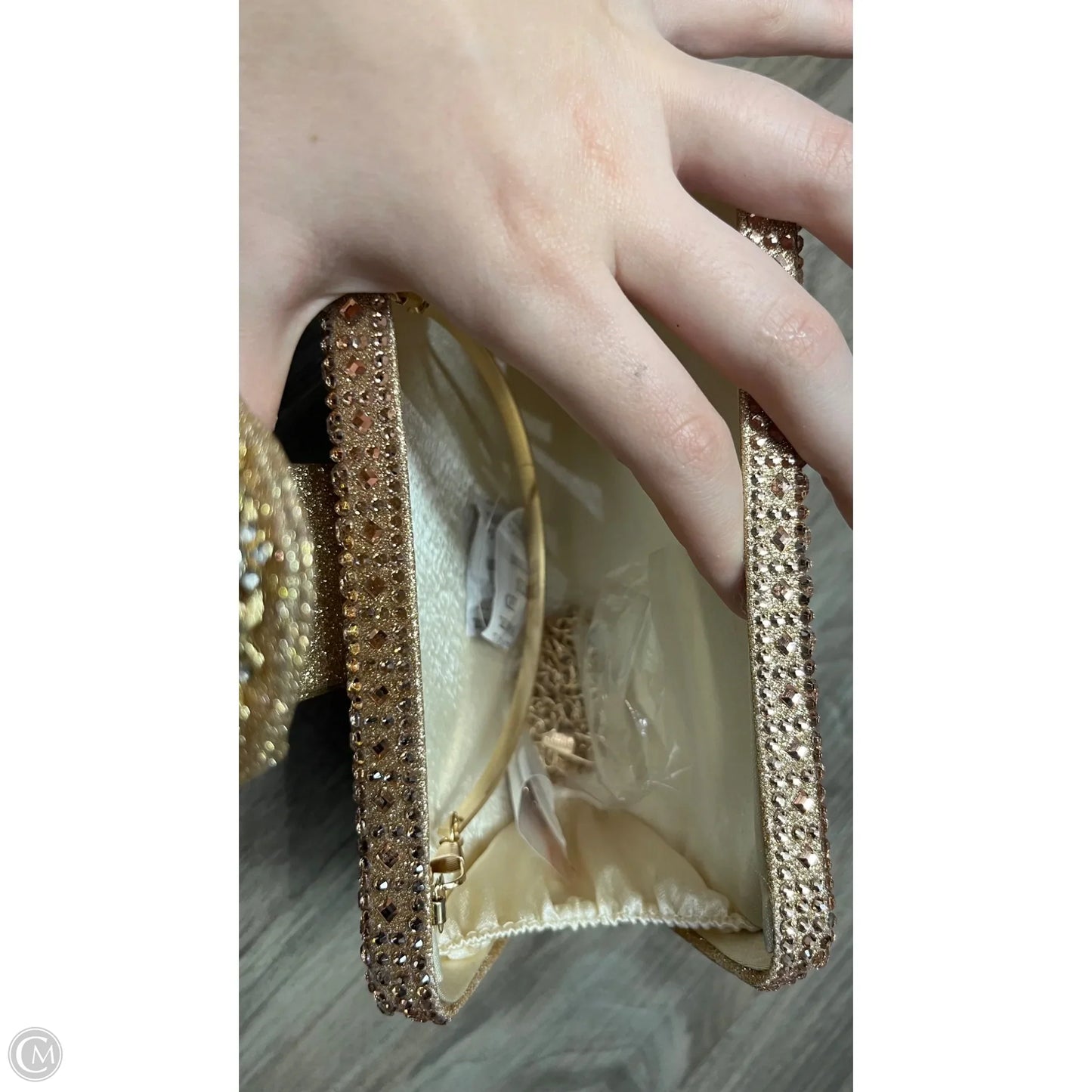 Clutch By Clothes Mentor, Size: Small