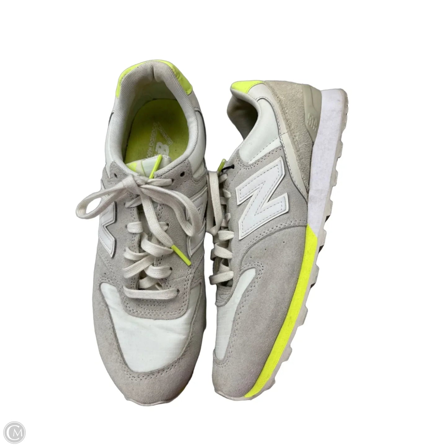 Shoes Athletic By New Balance In Grey & White, Size: 8