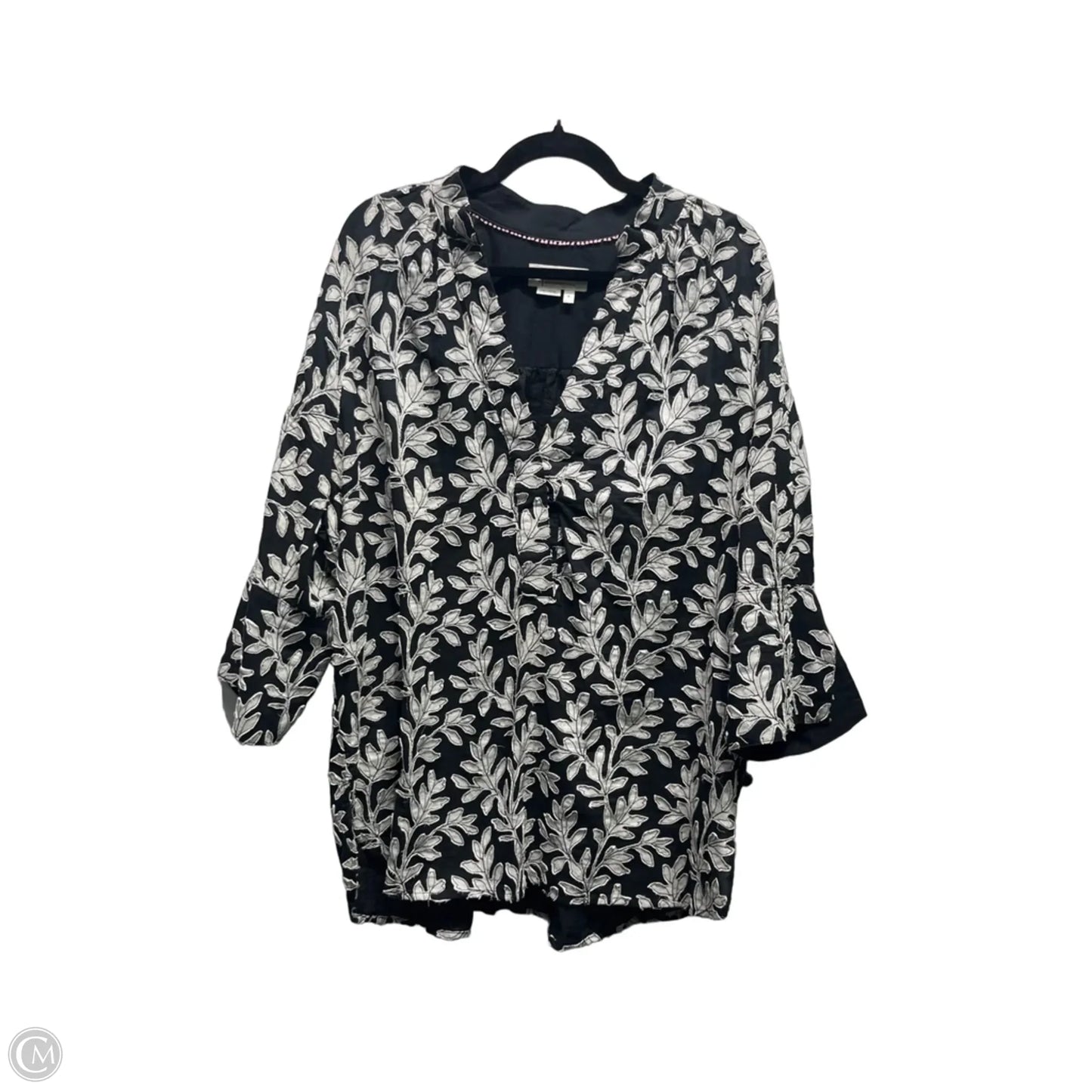Top 3/4 Sleeve By Anthropologie In Black & White, Size: Xl