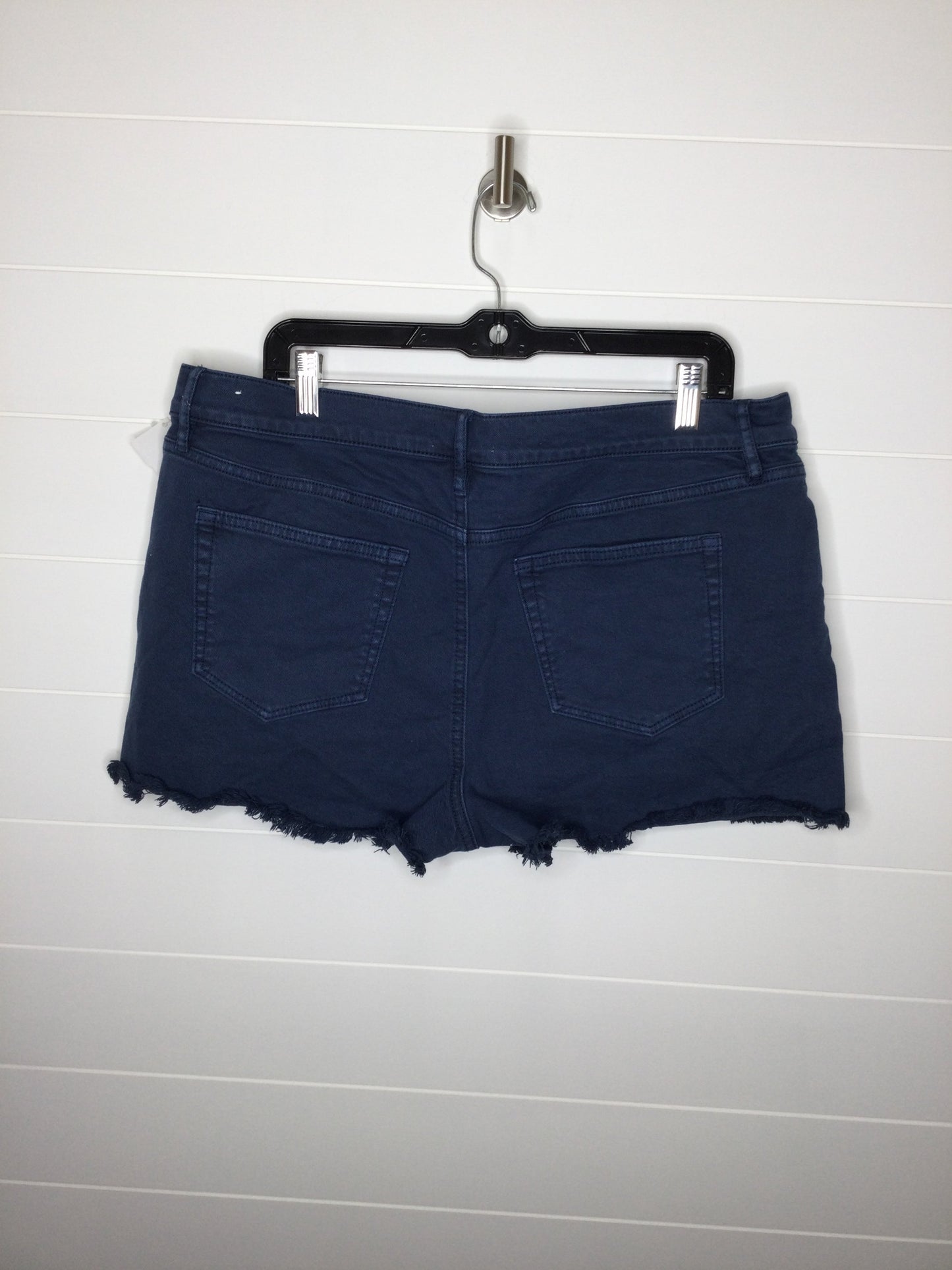 Shorts By Loft Size: 14