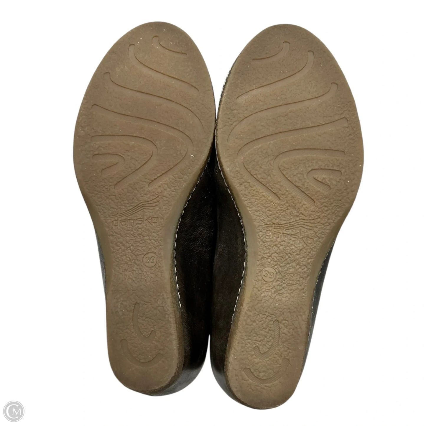 Shoes Flats By Dansko In Brown, Size: 8.5