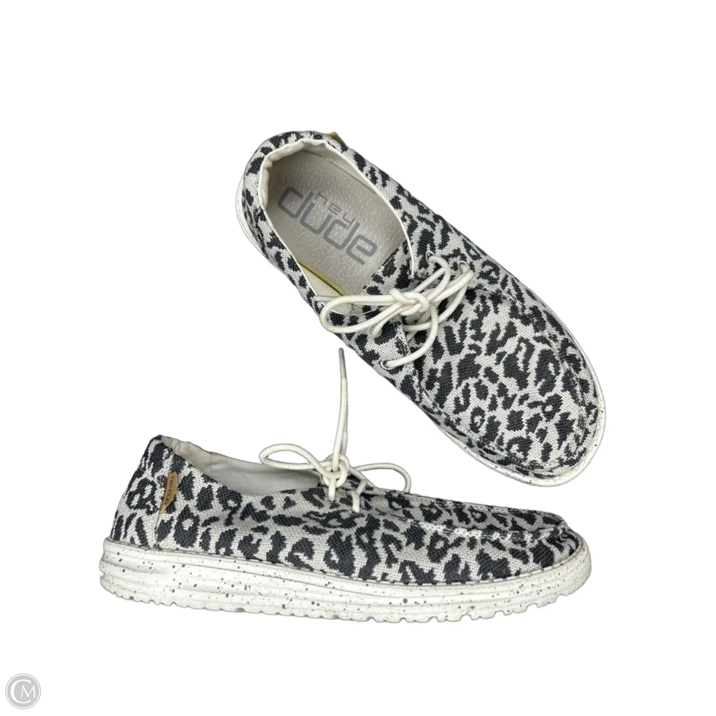 Shoes Flats By Hey Dude In Cream & Grey, Size: 9