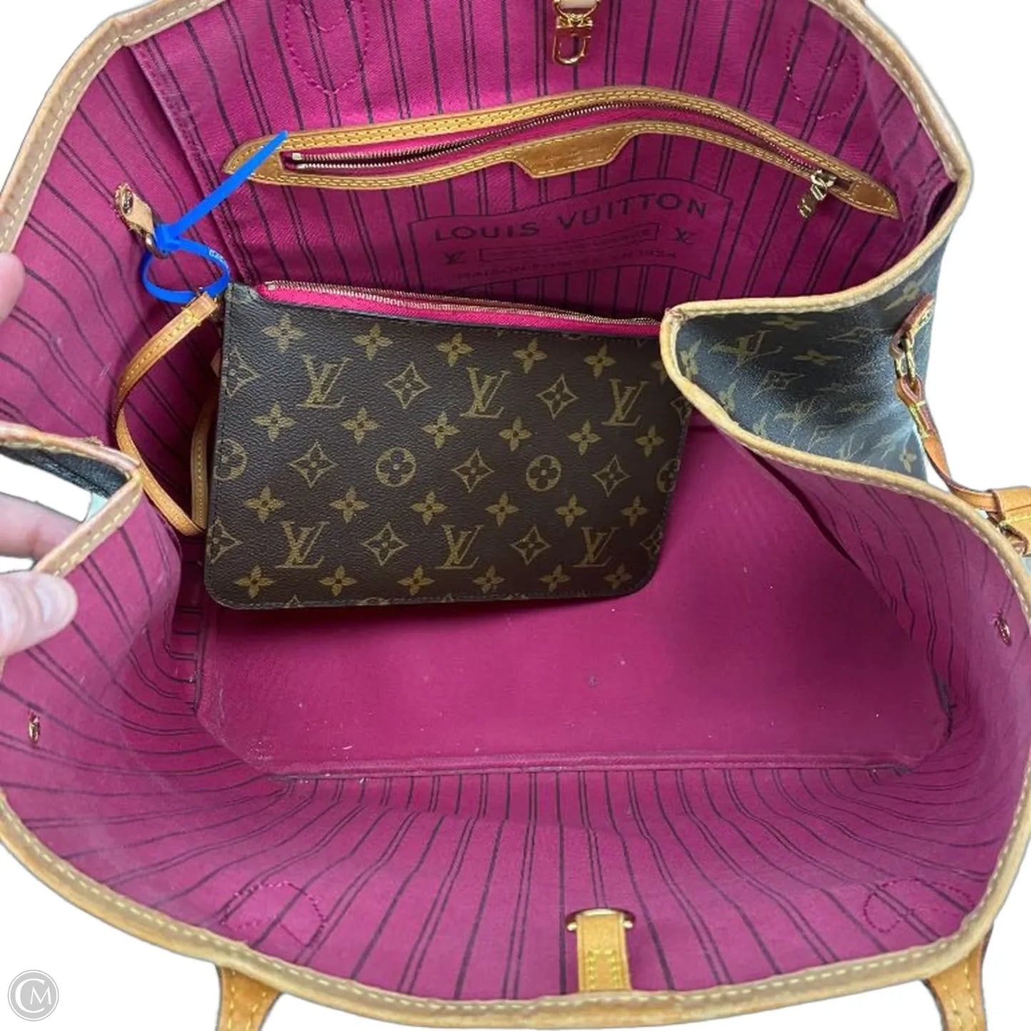Handbag Luxury Designer By Louis Vuitton, Size: Large