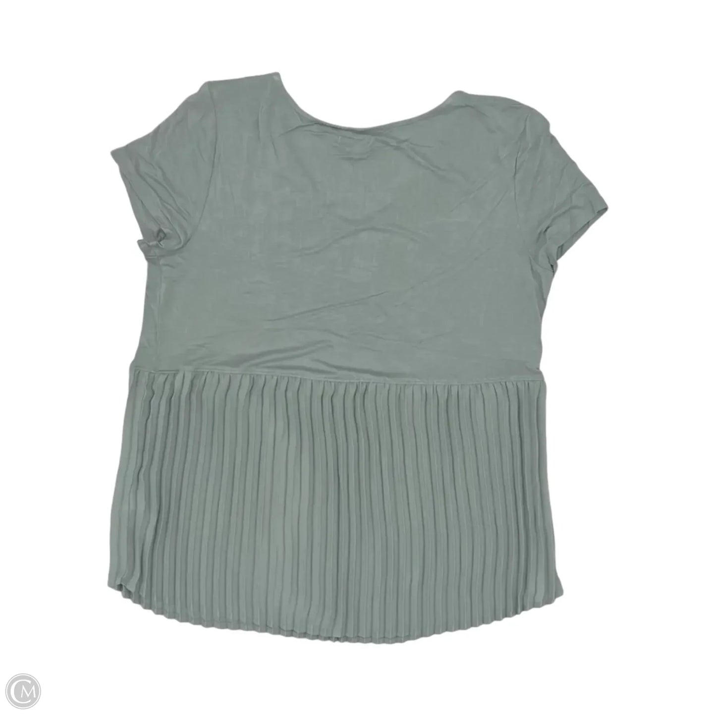 Top Short Sleeve By Maurices In Green, Size: S