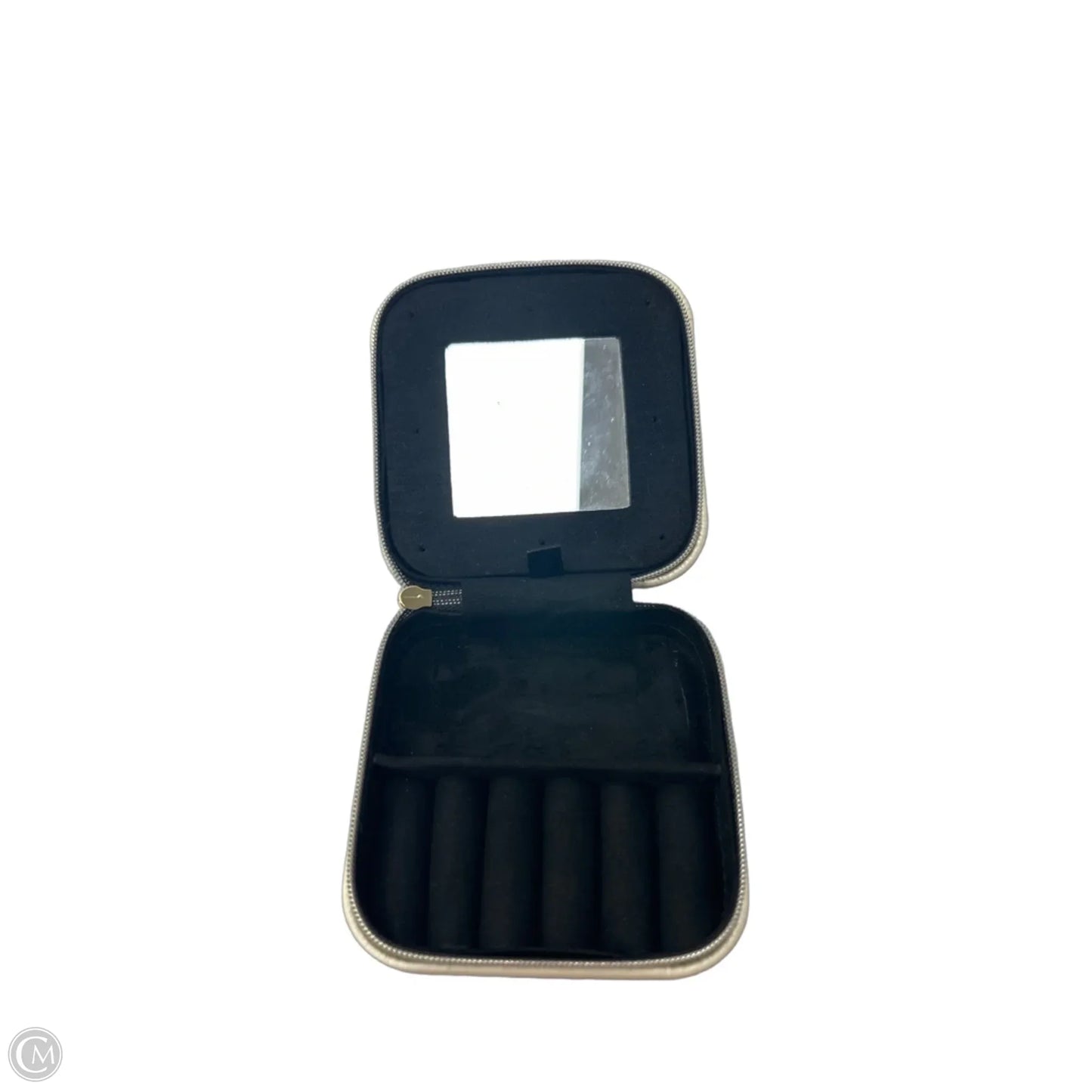 Jewelry Case By Clothes Mentor, Size: